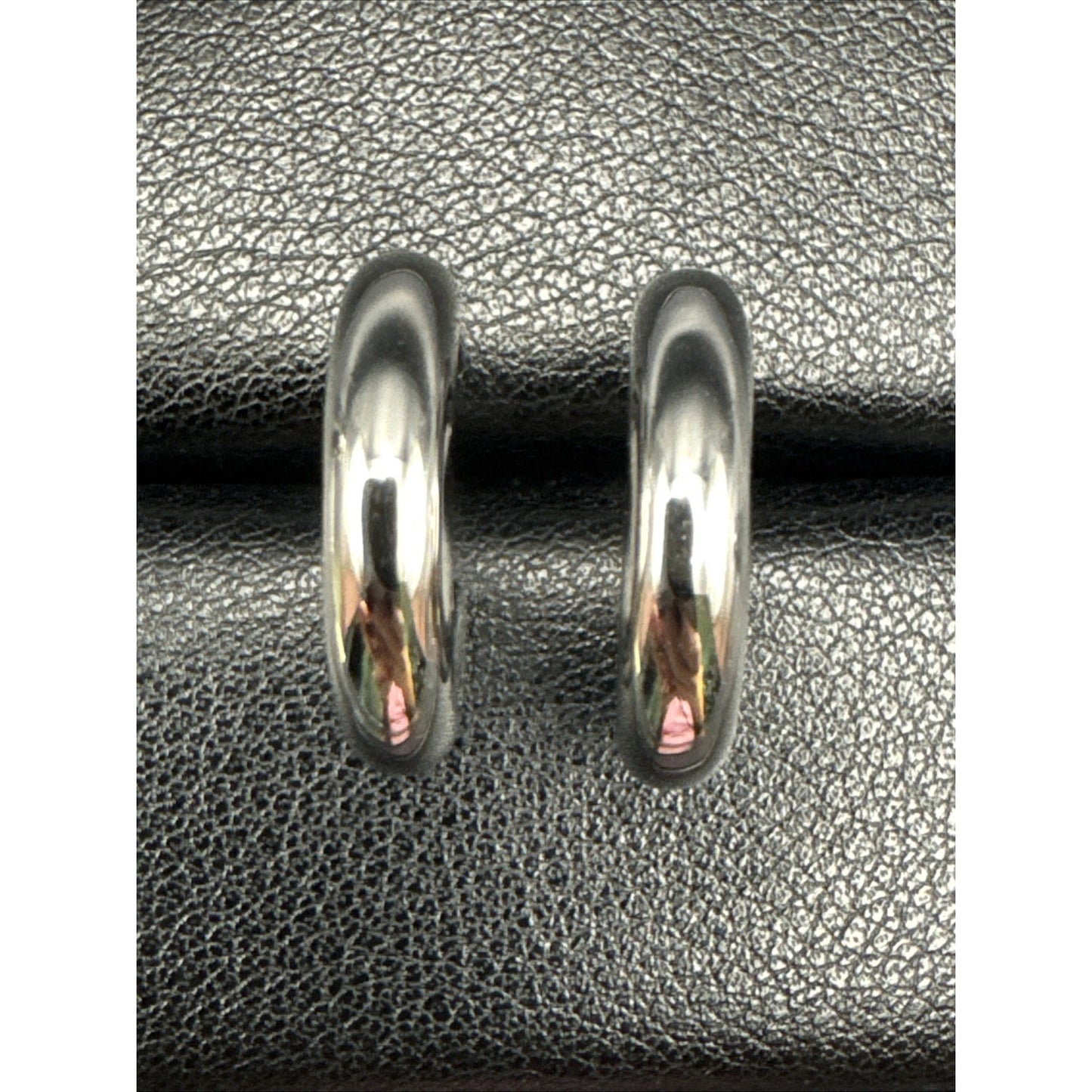 20mm New Condition Sterling Silver Tube Hoop Earrings 925