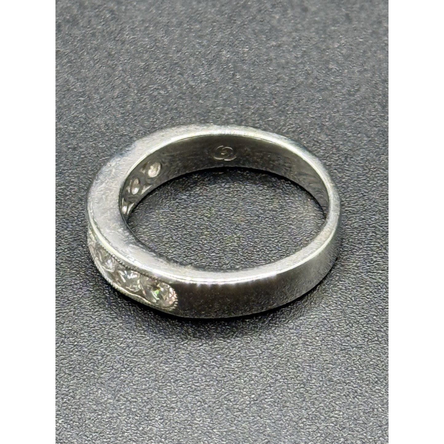 EUC Sterling Silver 7-Stone Cubic Zirconia Channel Band Wedding Ring Size6.5 N28