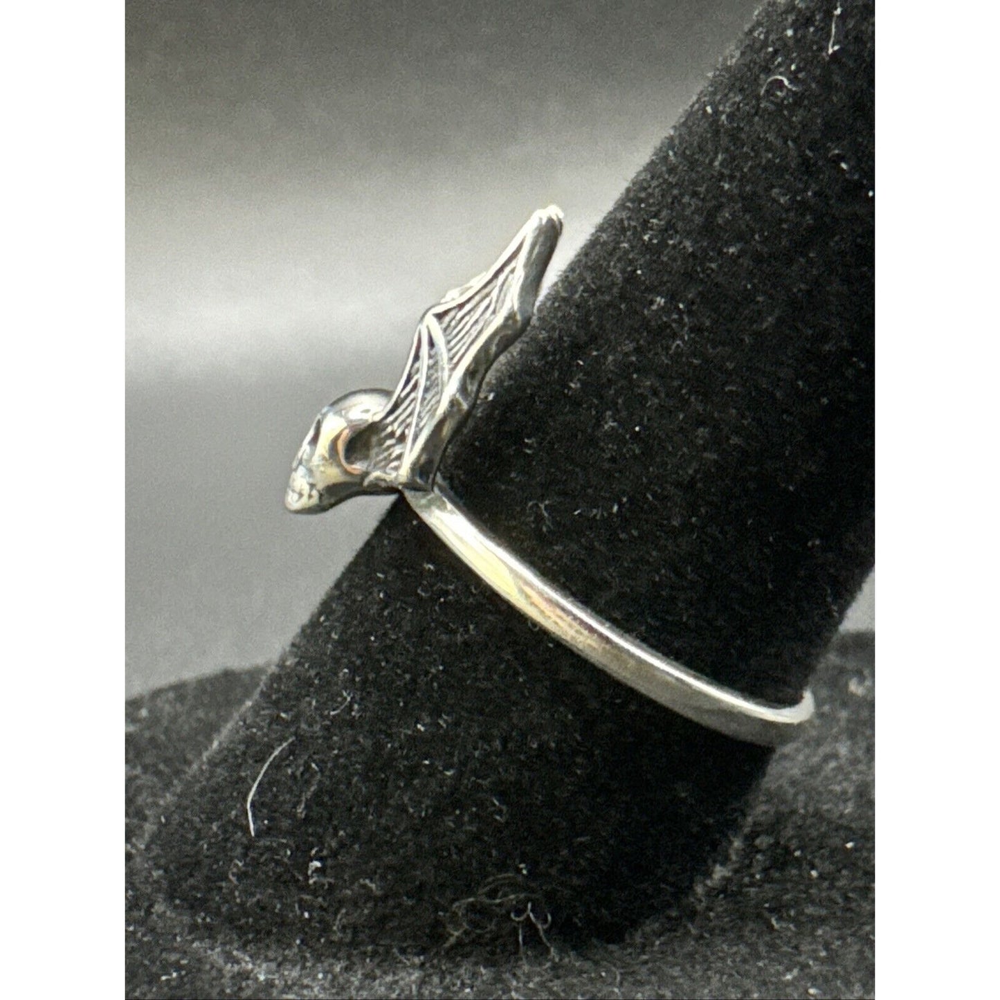 New Condition Sterling Silver Bat Skull Ring Size 7