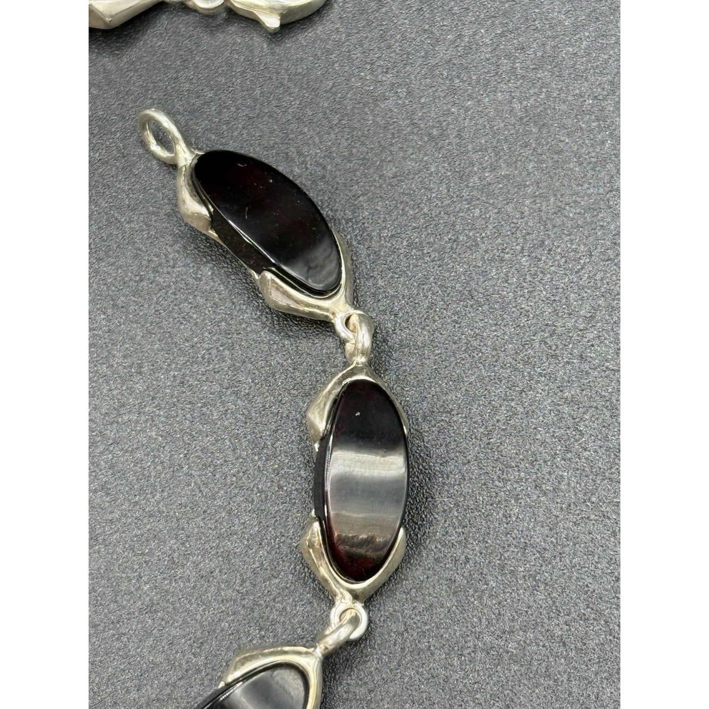 7.5” Sterling Silver Red Amber Bracelet Lobster 925 Q23