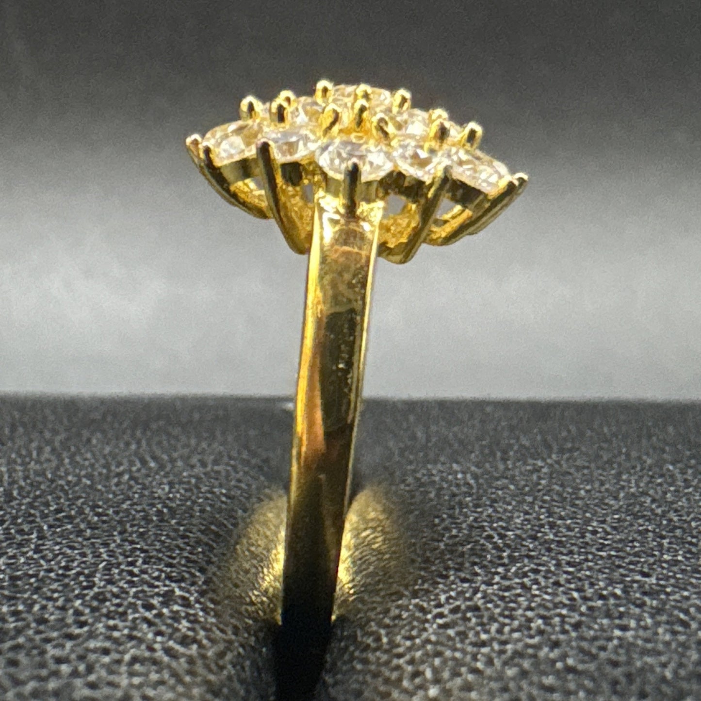 EUC Gold Sterling Silver CZ Cluster Ring 925 Size 6.75 P2