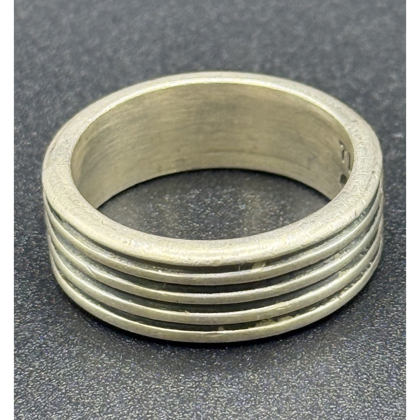 Vintage Taxco 8MM Grooved Band Ring Size 8.25 P10