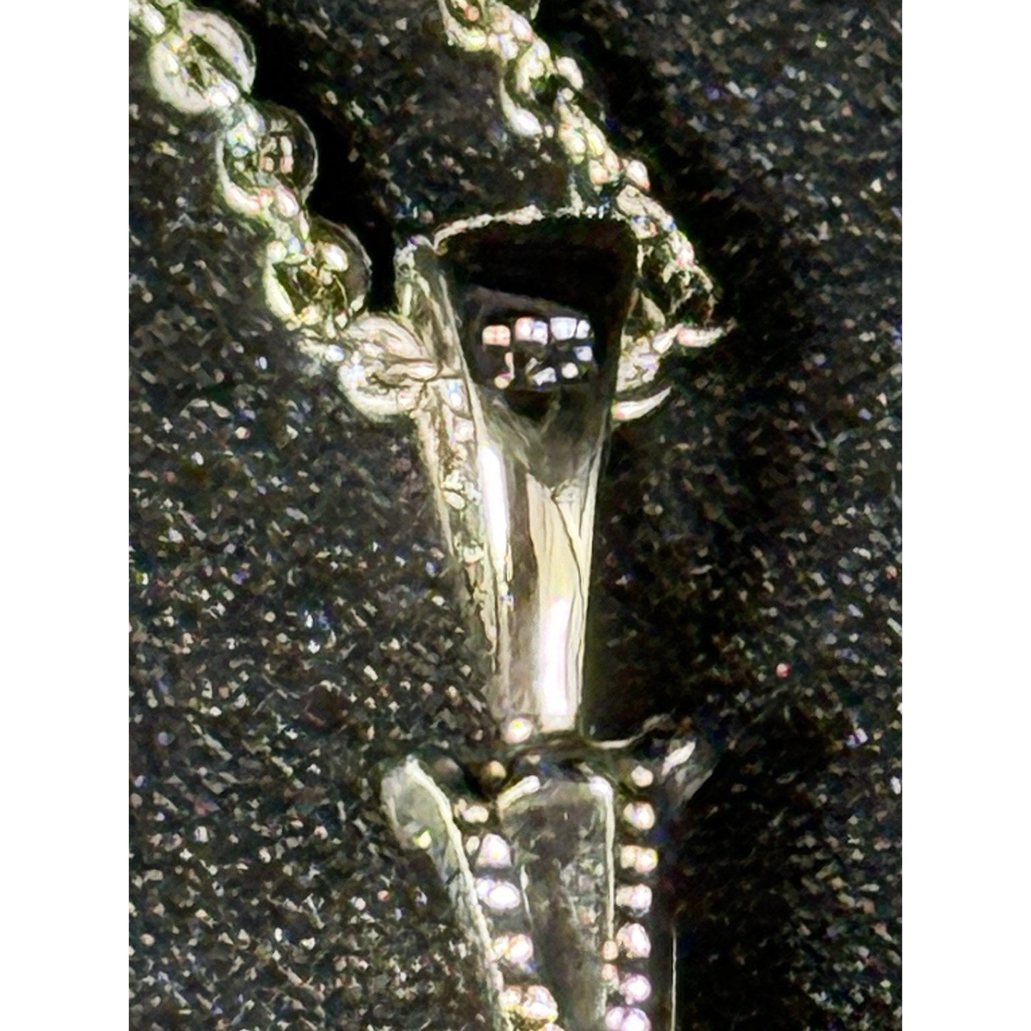 New Condition 18” Sterling Silver Cubic Zirconia Cross Pendant Necklace