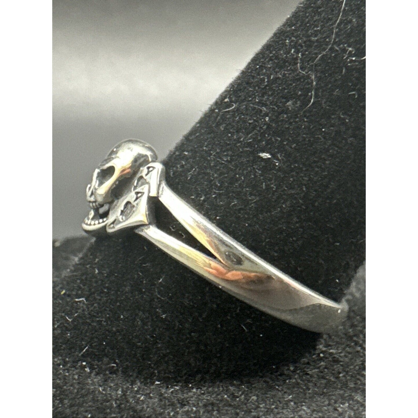 New Condition Sterling Silver Skull Playing Cards Ring 925 Size 7
