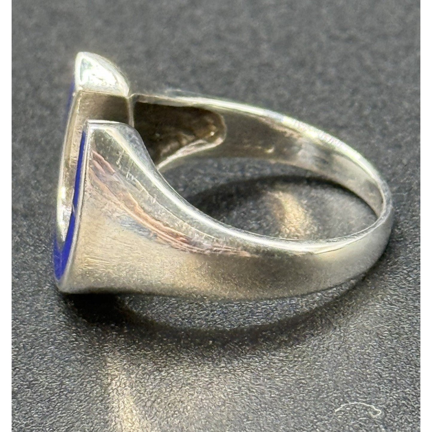 New Condition Sterling Silver Lapis Lazuli Horseshoe Ring Size 7.00