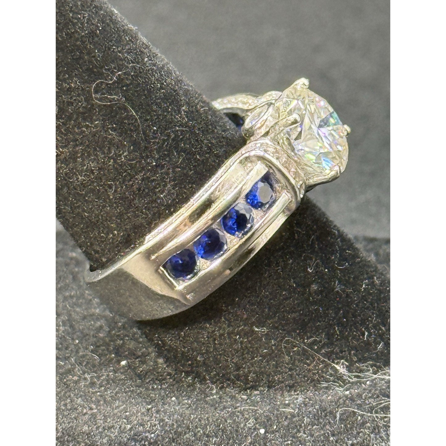 New Condition Sterling Silver Moissanite Blue Cubic Zirconia Ring Size 6.75 GRA