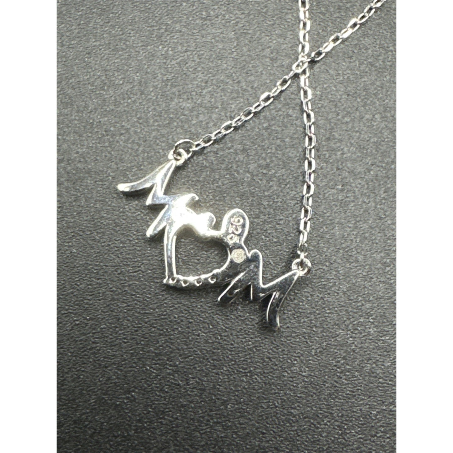 18” New Condition Sterling Silver CZ Mom Pendant Necklace 925