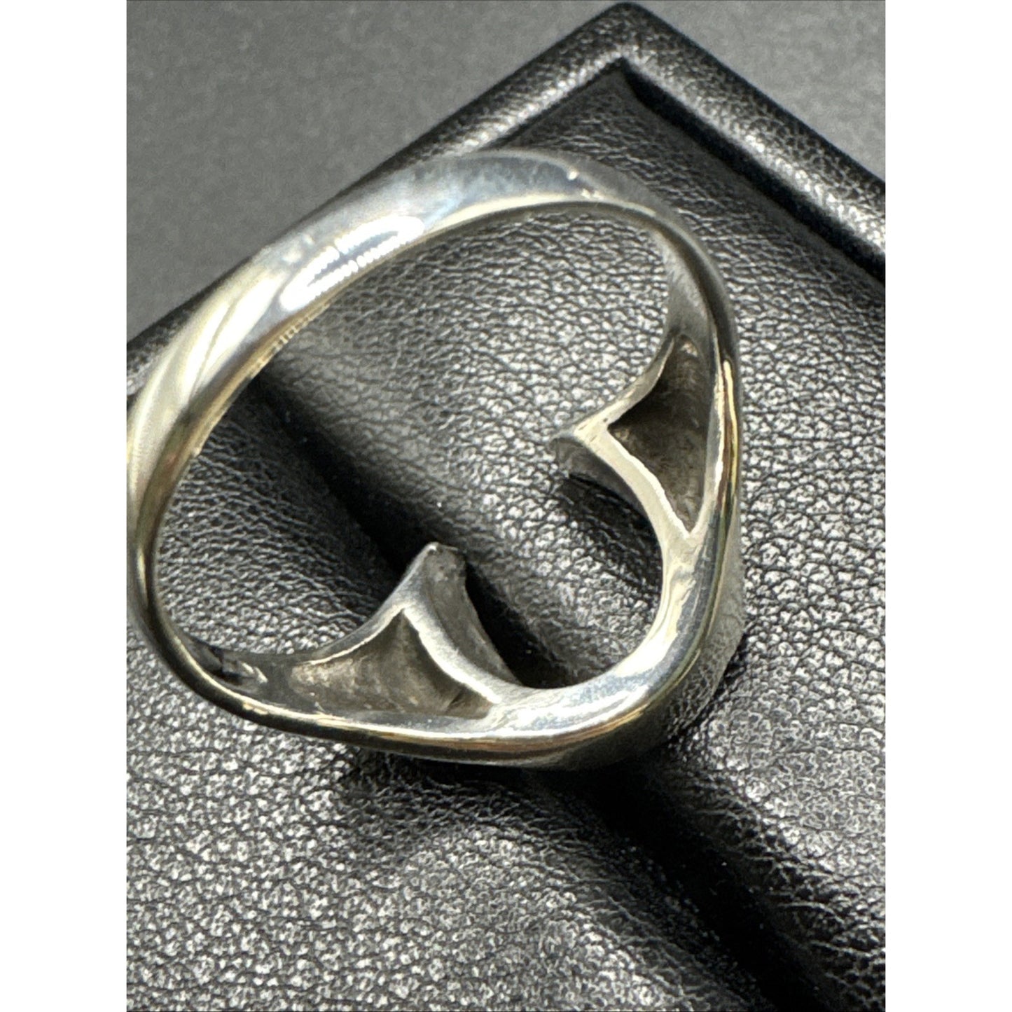 New Condition Sterling Silver Horse Shoe Luck Ring 925 Size 13