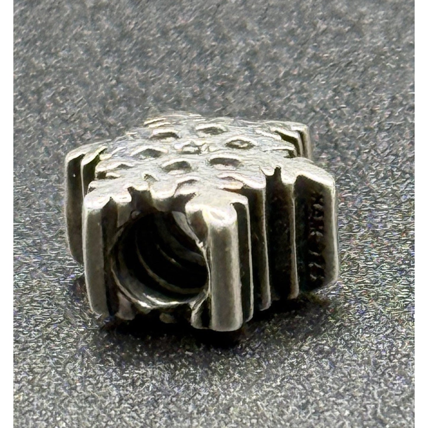 Camilla Sterling Silver Snowflake Charm P18