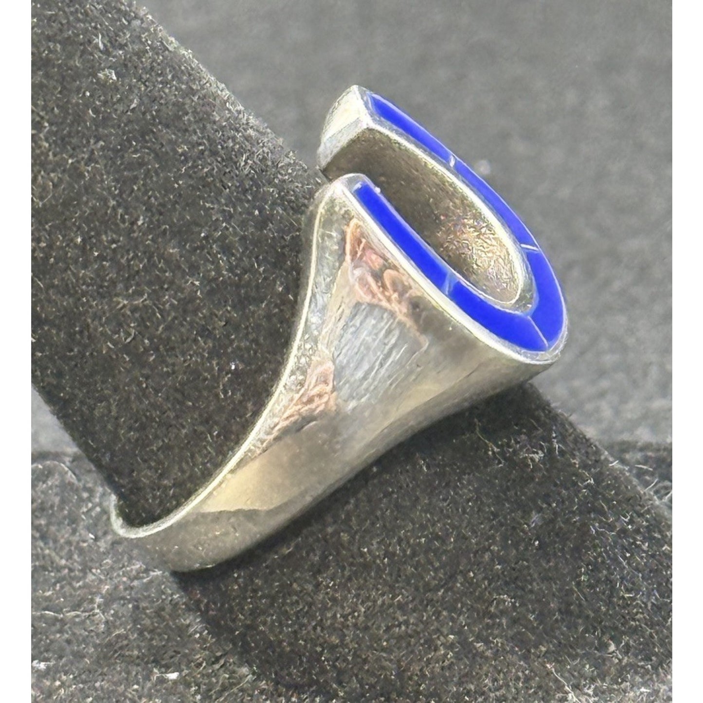 New Condition Sterling Silver Lapis Lazuli Horseshoe Ring Size 7.00