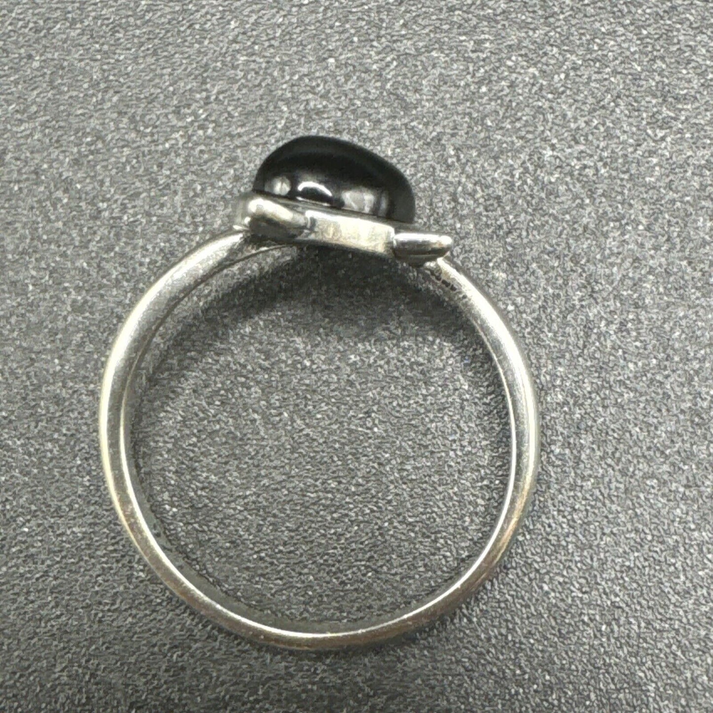 New Condition Sterling Silver Onyx Kitty Cat Ring 925 Size 7