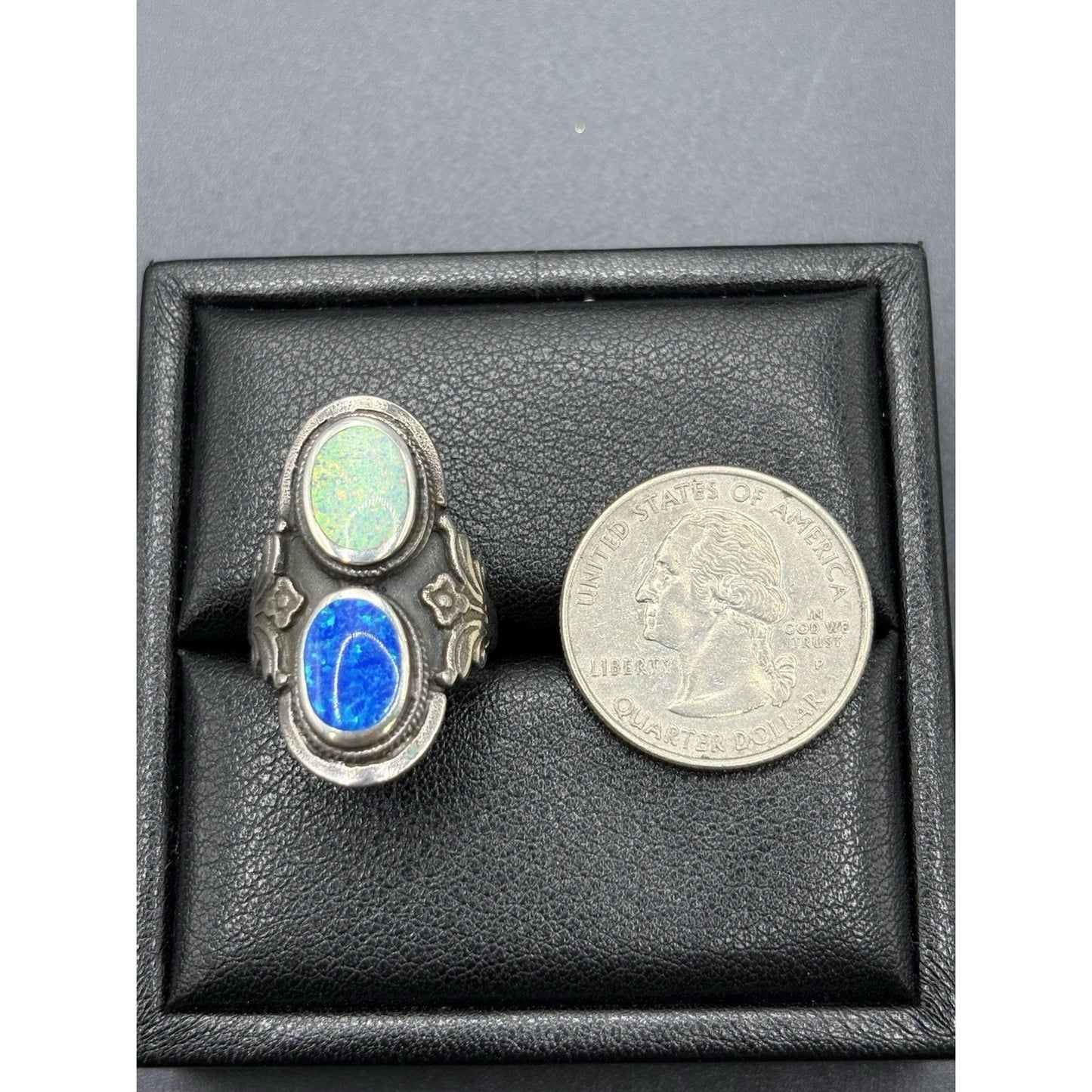 New Condition Sterling Silver Blue White Lab Opal Double Ring Size 7