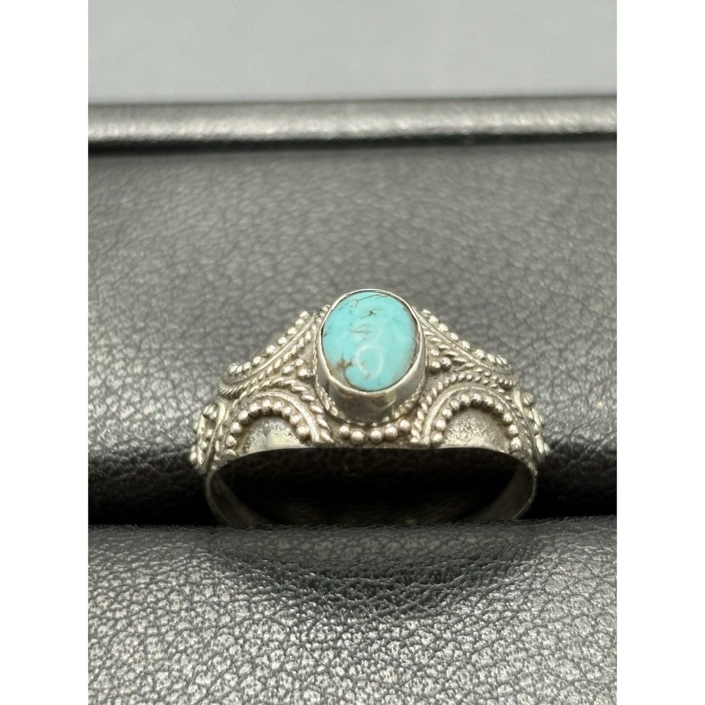 New Condition Sterling Silver Bali Turquoise Ring Size 7