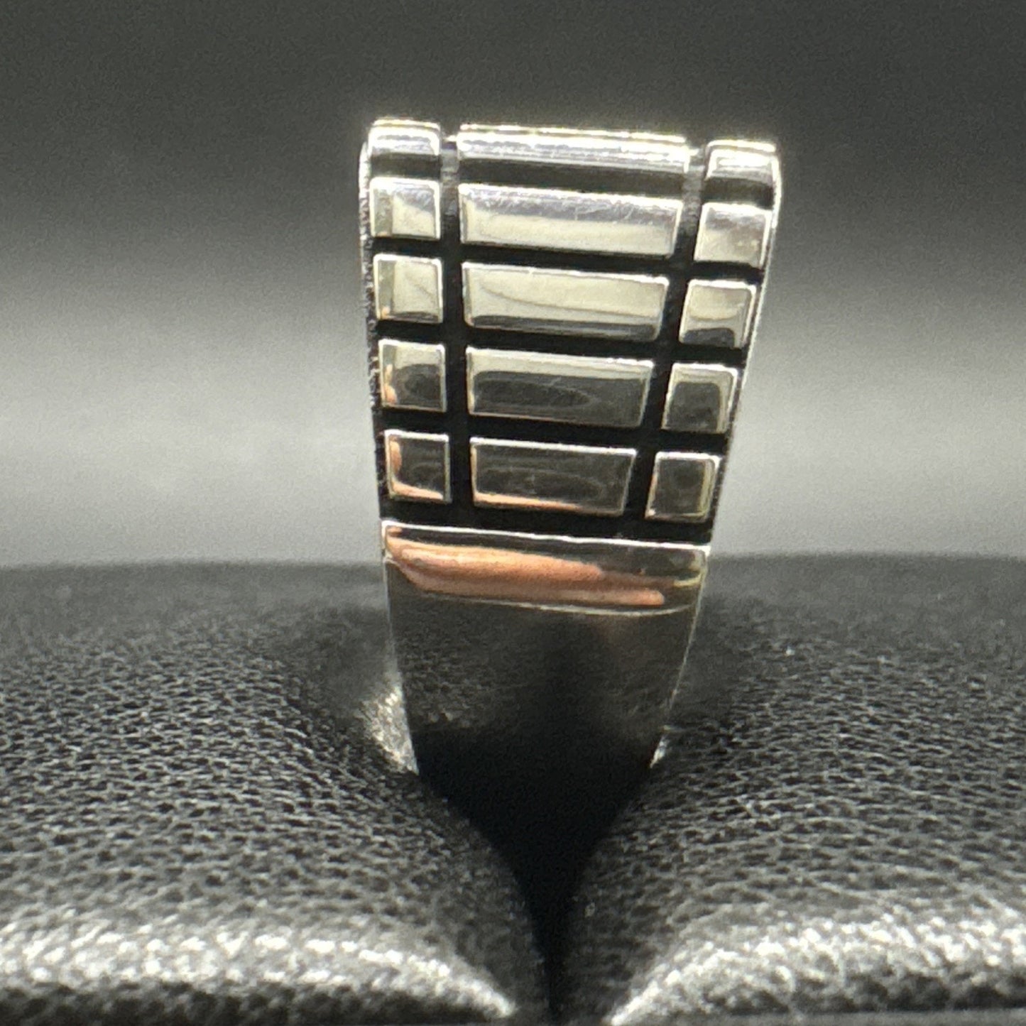 New Condition Sterling Silver Ladder Texture Signet Ring 8g 925 Size 10