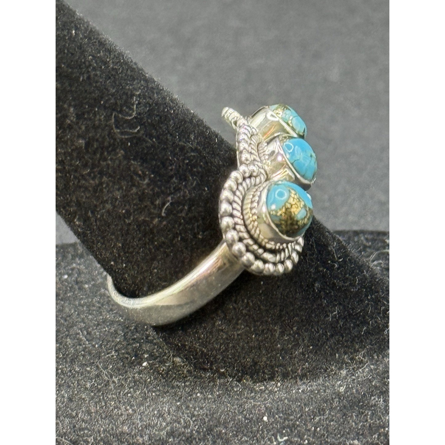 New Condition Sterling Silver Copper Turquoise 3 Stone Ring Size 7.00