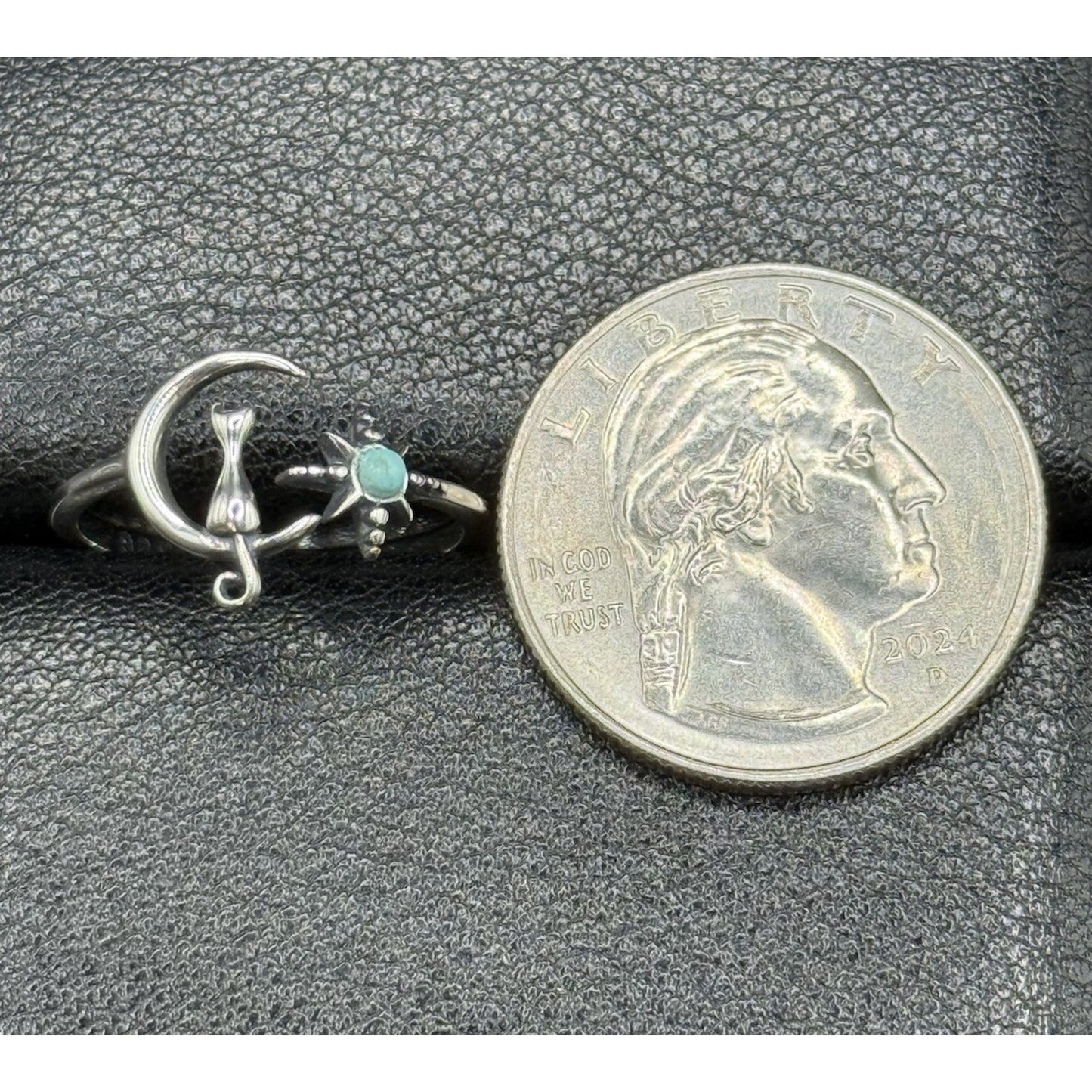 New Condition Sterling Silver Turquoise Moon Cat Star Ring Size 7.00 Adjustable