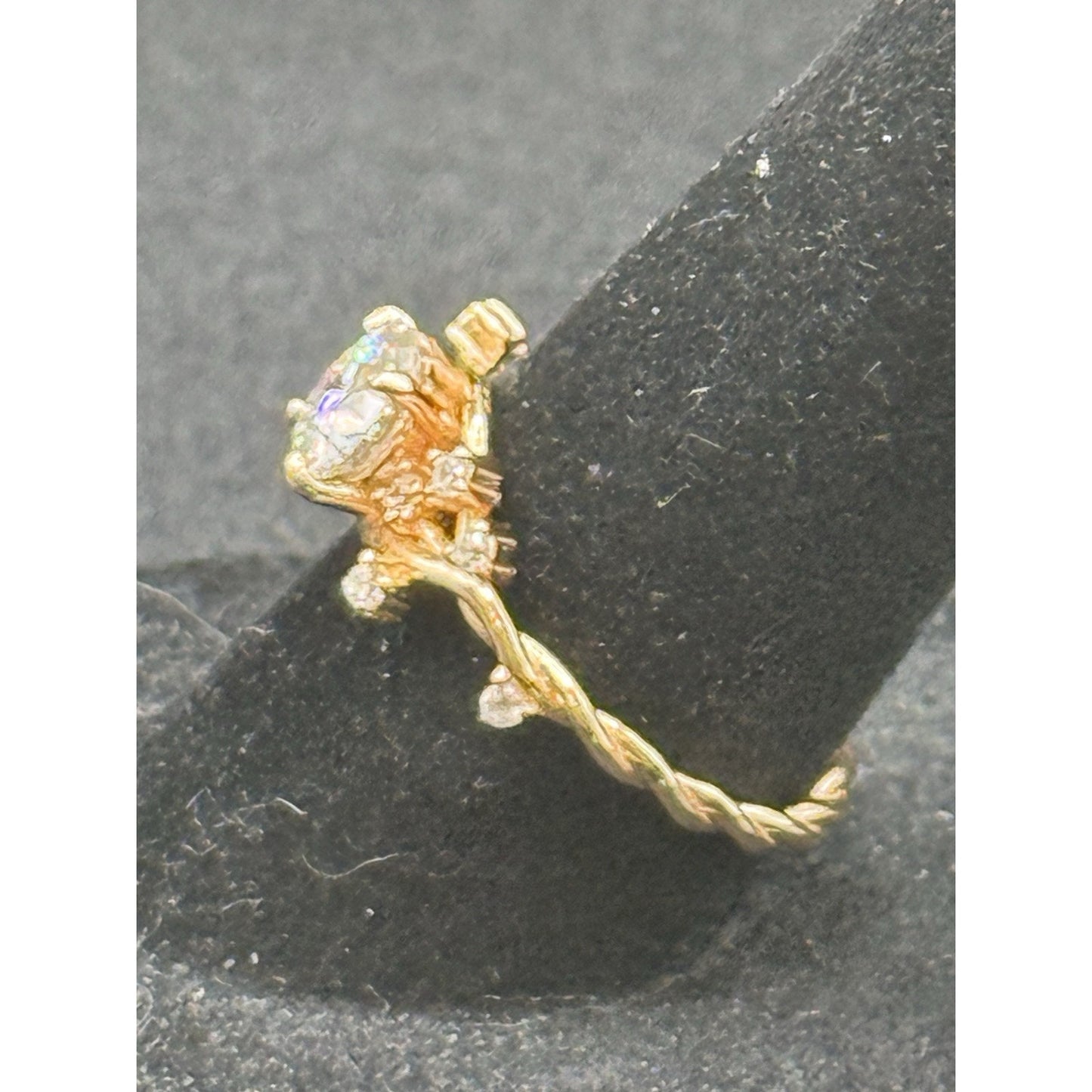 New Condition Rose Sterling Silver Moissanite Vine Ring Size 7.00 GRA