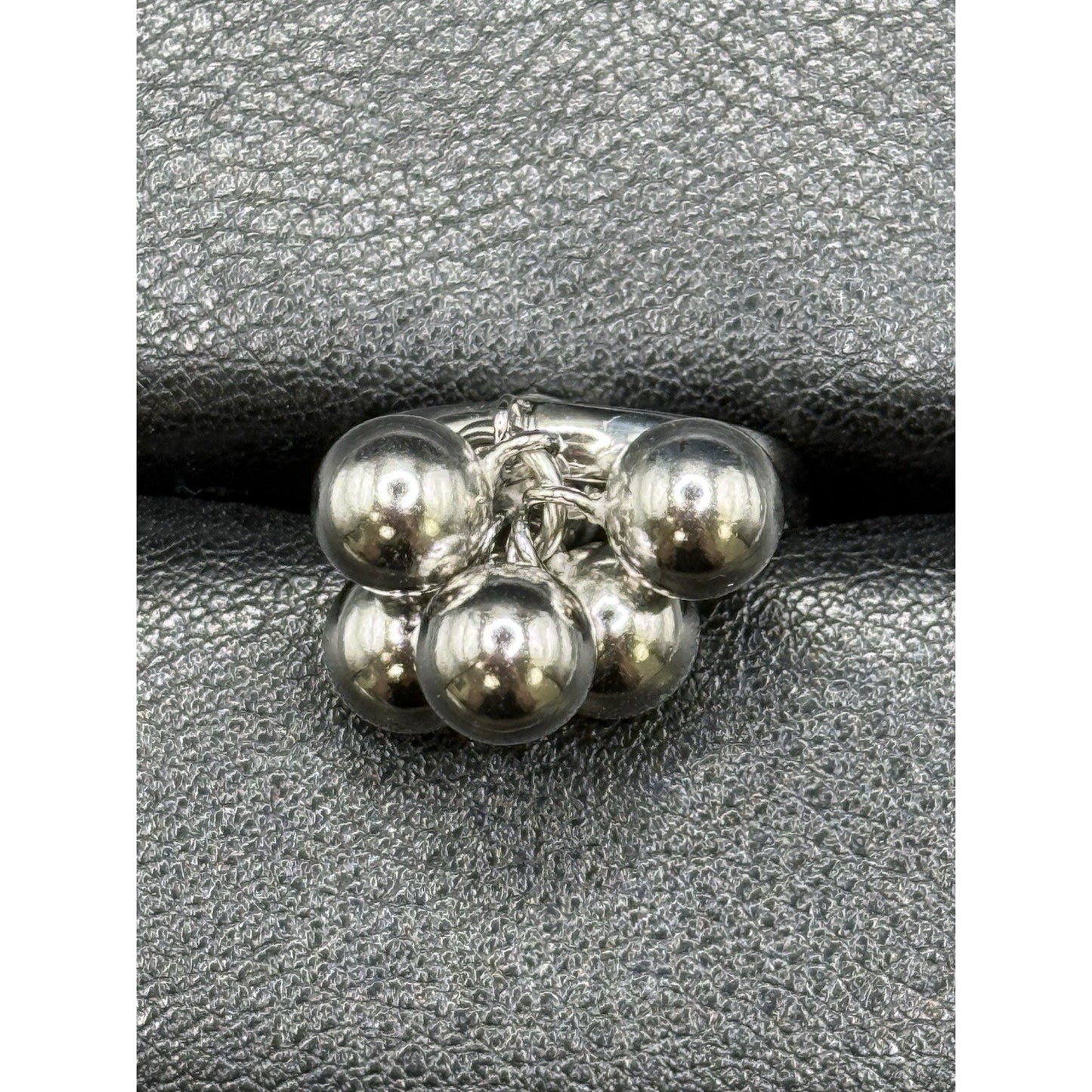 New Condition Sterling Silver Dangling Beads Ring Size 7.00 925