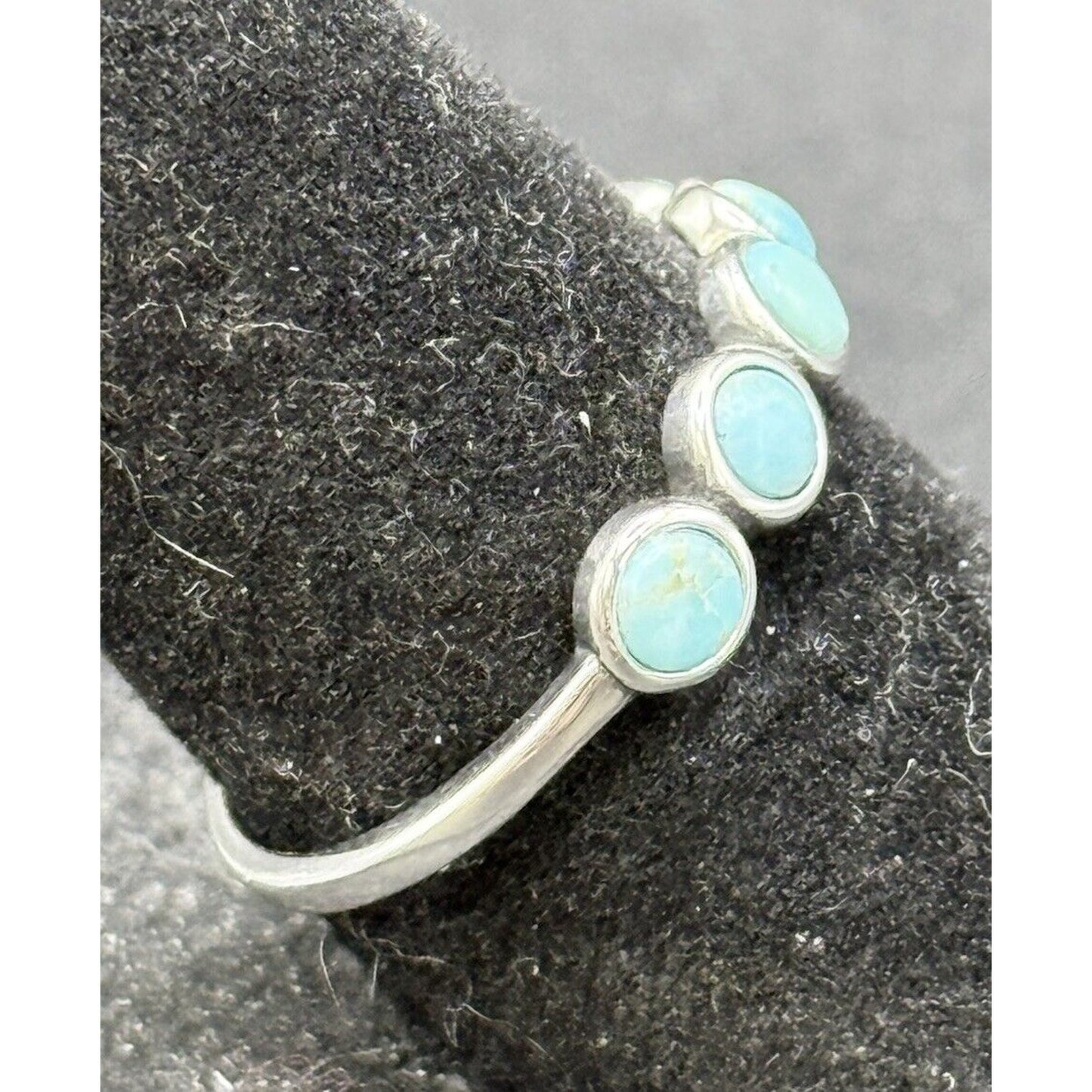 New Condition Sterling Silver 5-Stone Genuine Turquoise Ring Size 6.50