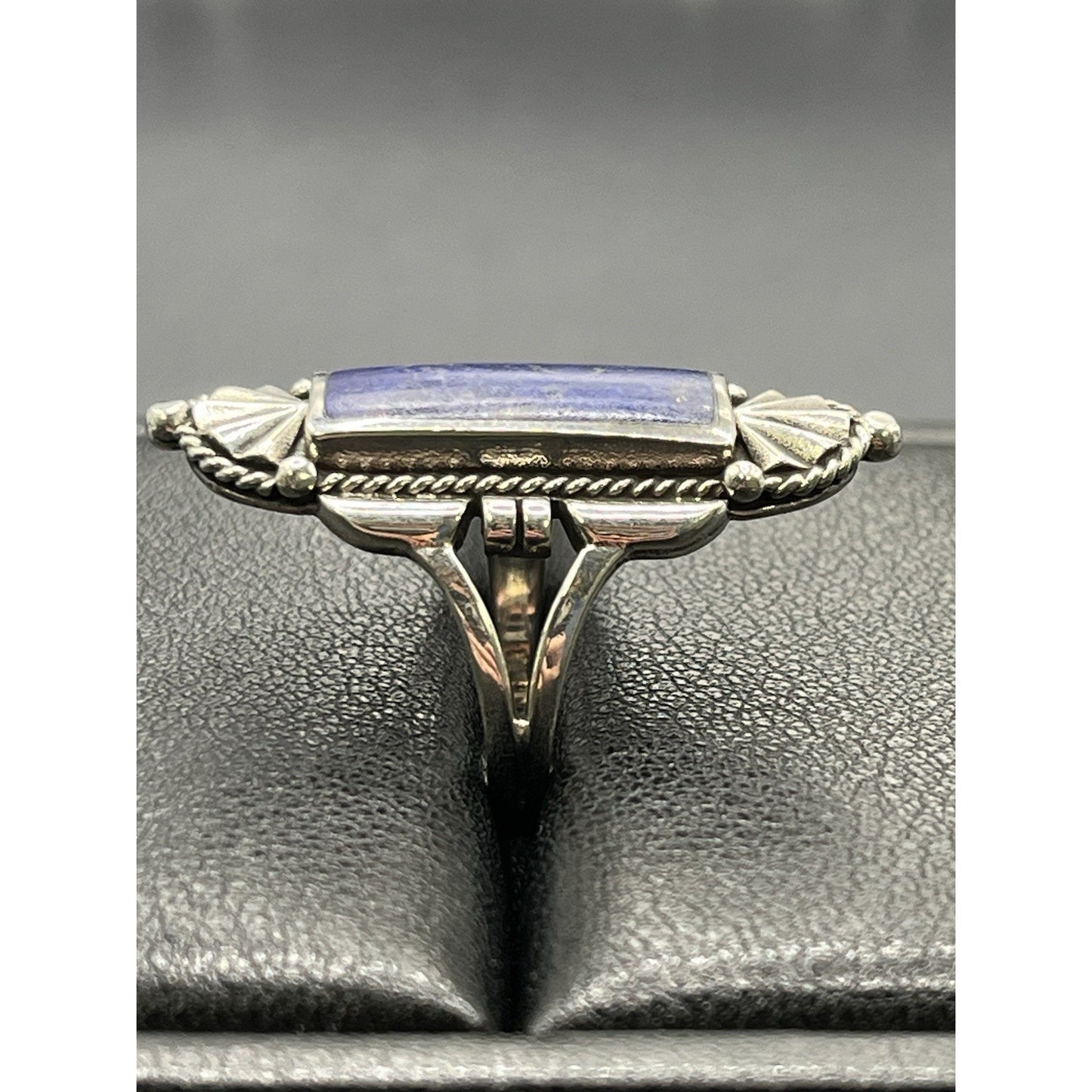New Condition Sterling Silver Lapis Art Deco Ring Size 7
