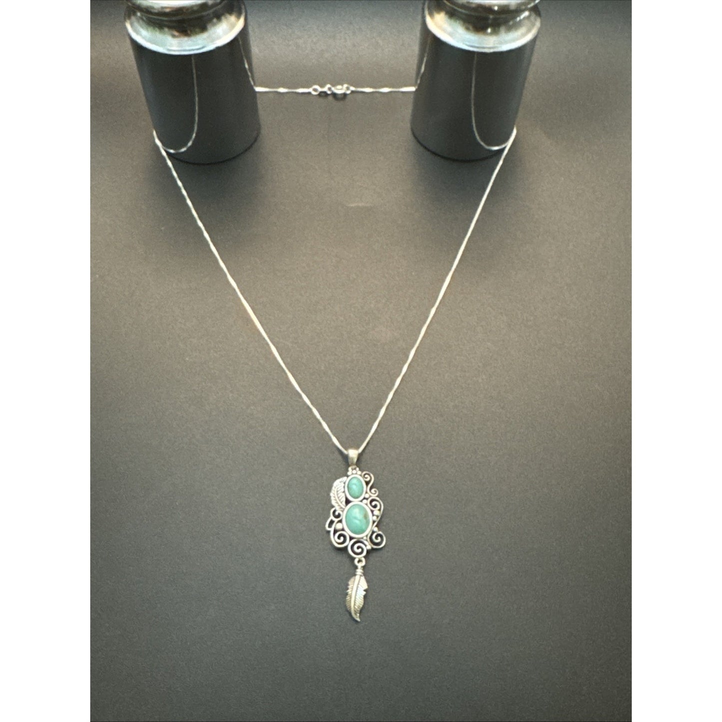 18” New Condition Sterling Silver Genuine Turquoise Feather Pendant Necklace