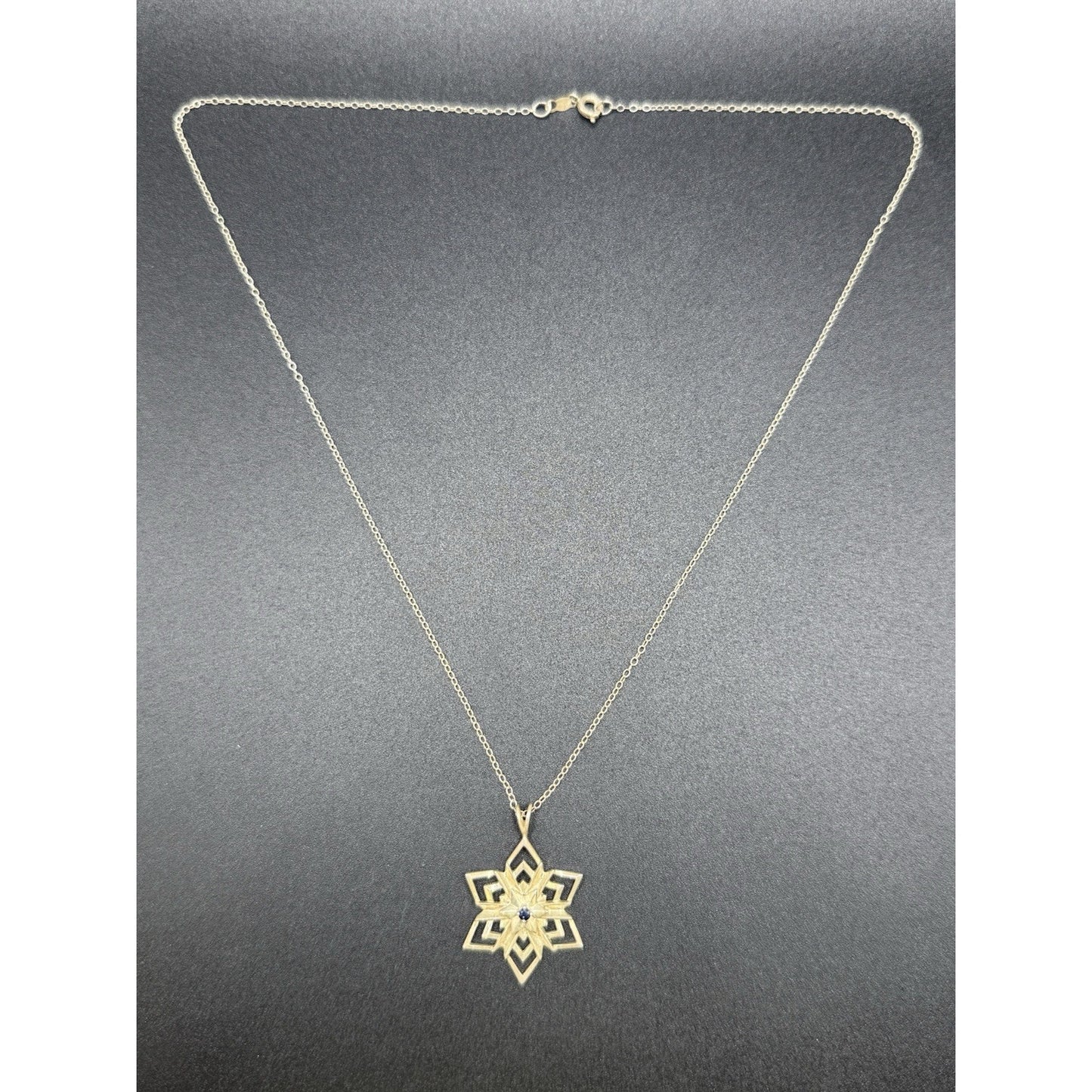 1984 Sterling Silver Franklin Mint Sapphire Snowflake Pendant Necklace P3
