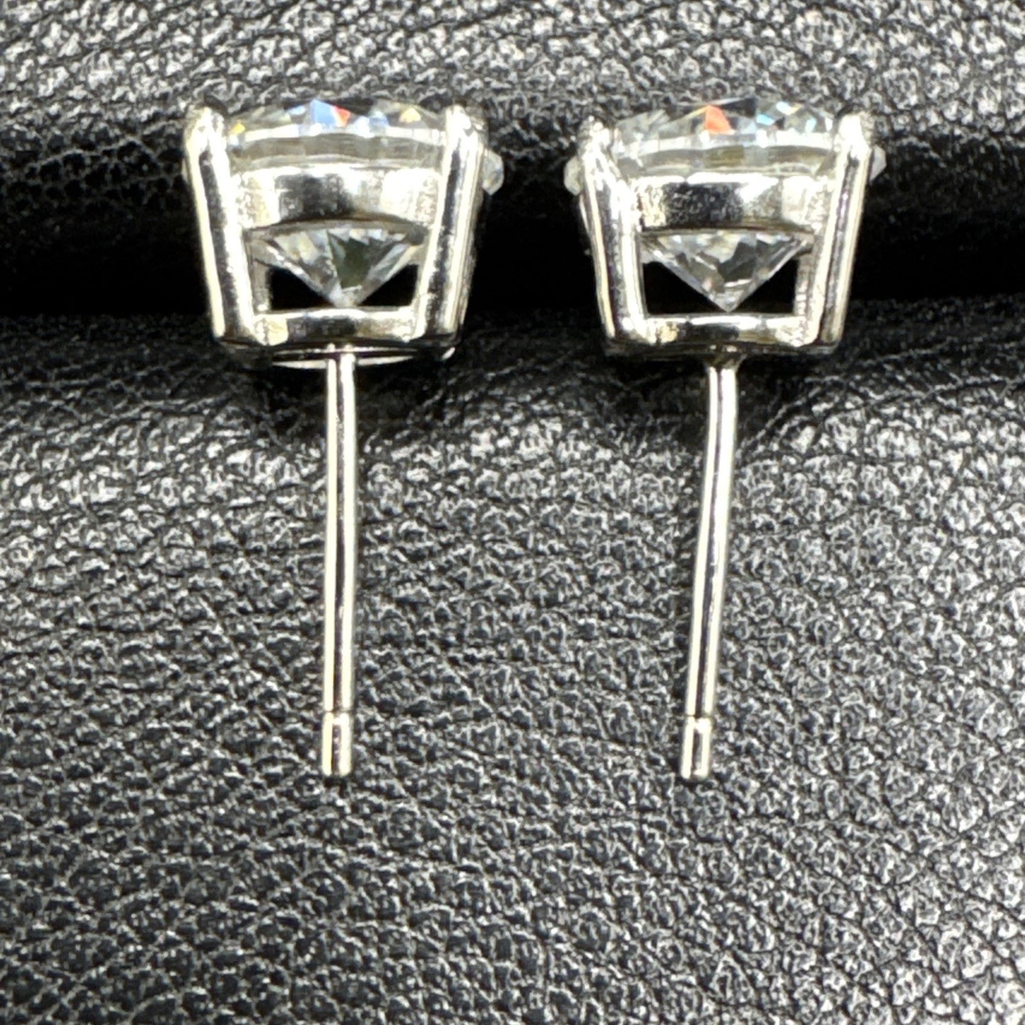 New Condition Sterling Silver 4 Carat Total Moissanite Stud Earrings GRA 925
