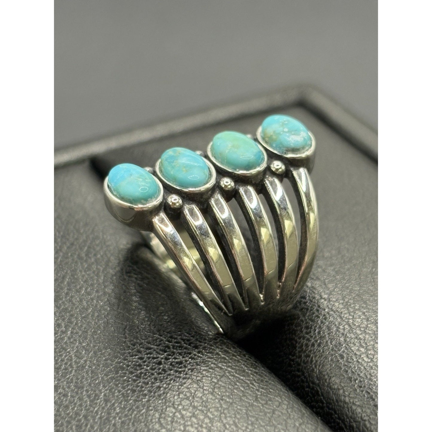 New Condition Sterling Silver 4 Vertical Turquoise Ring Size 6