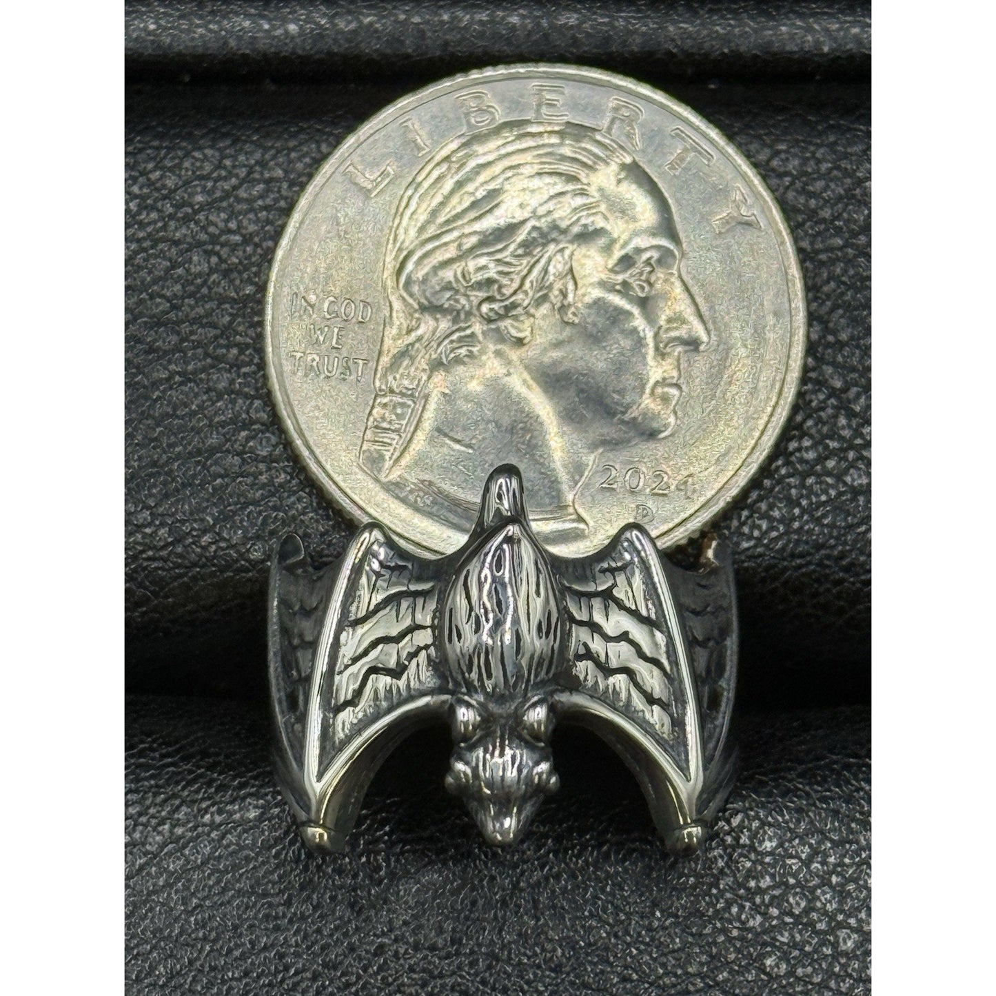 New Condition Sterling Silver Bat Ring Size 7.00