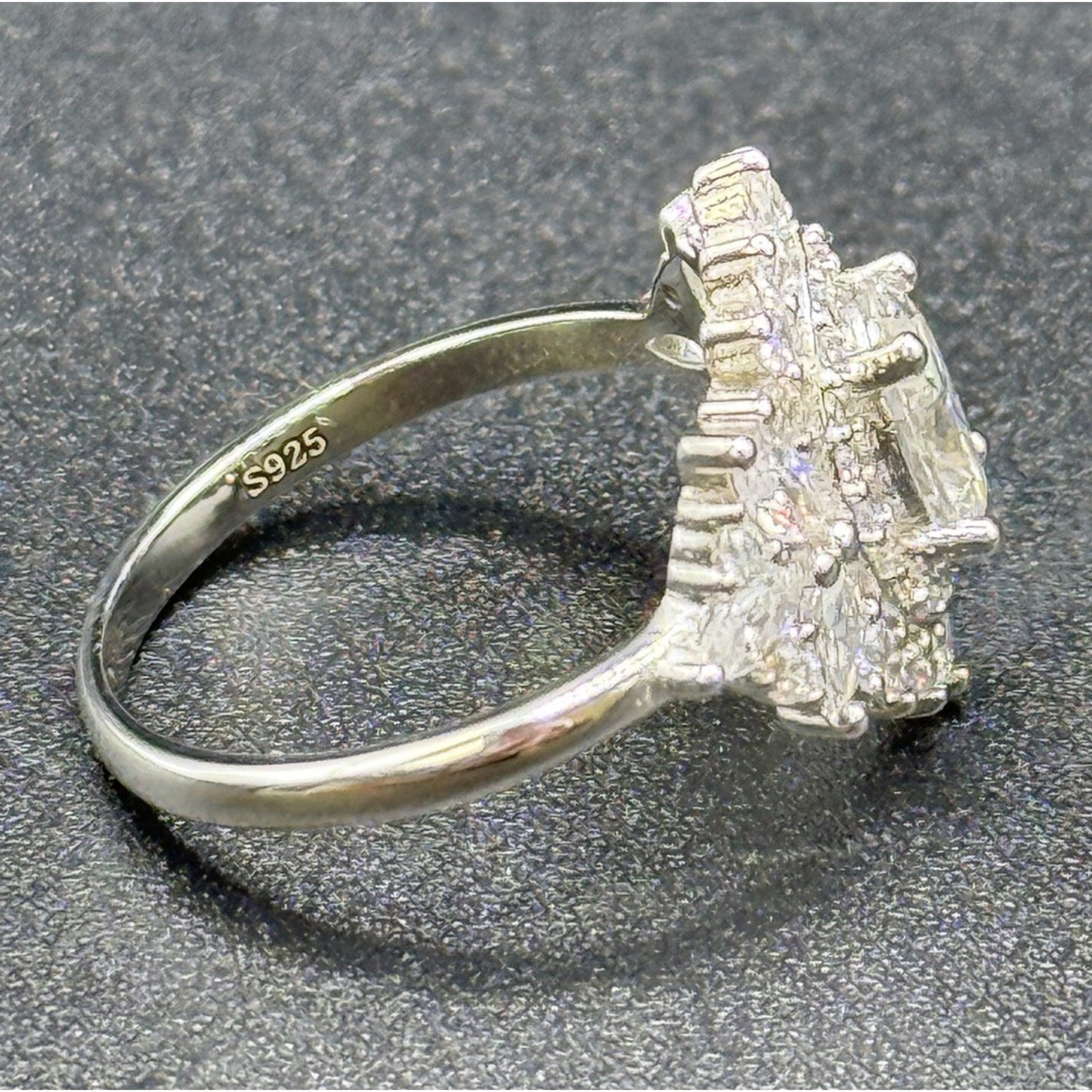 New Condition Sterling Silver Moissanite Deco Ring Size 6.75 GRA