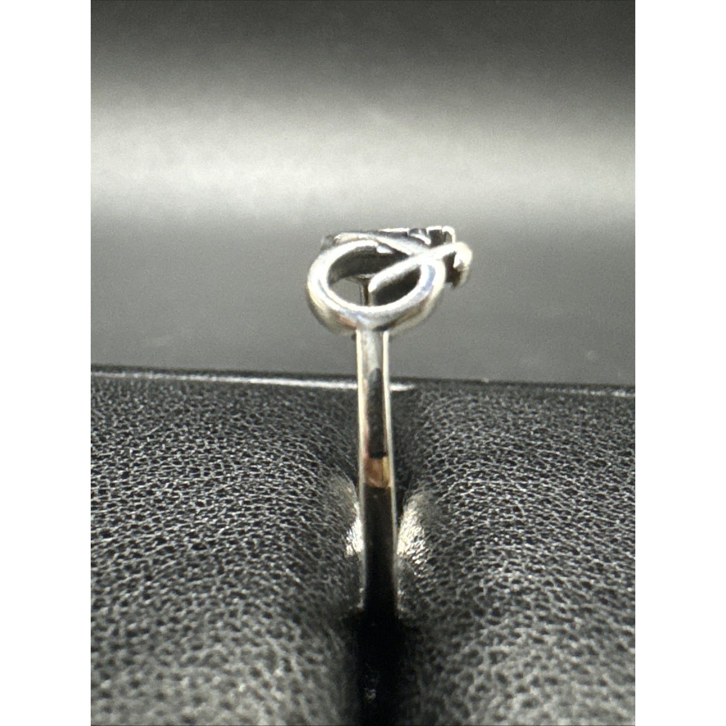 New Condition Sterling Silver Bicycle Infinity Ring 925 Size 7