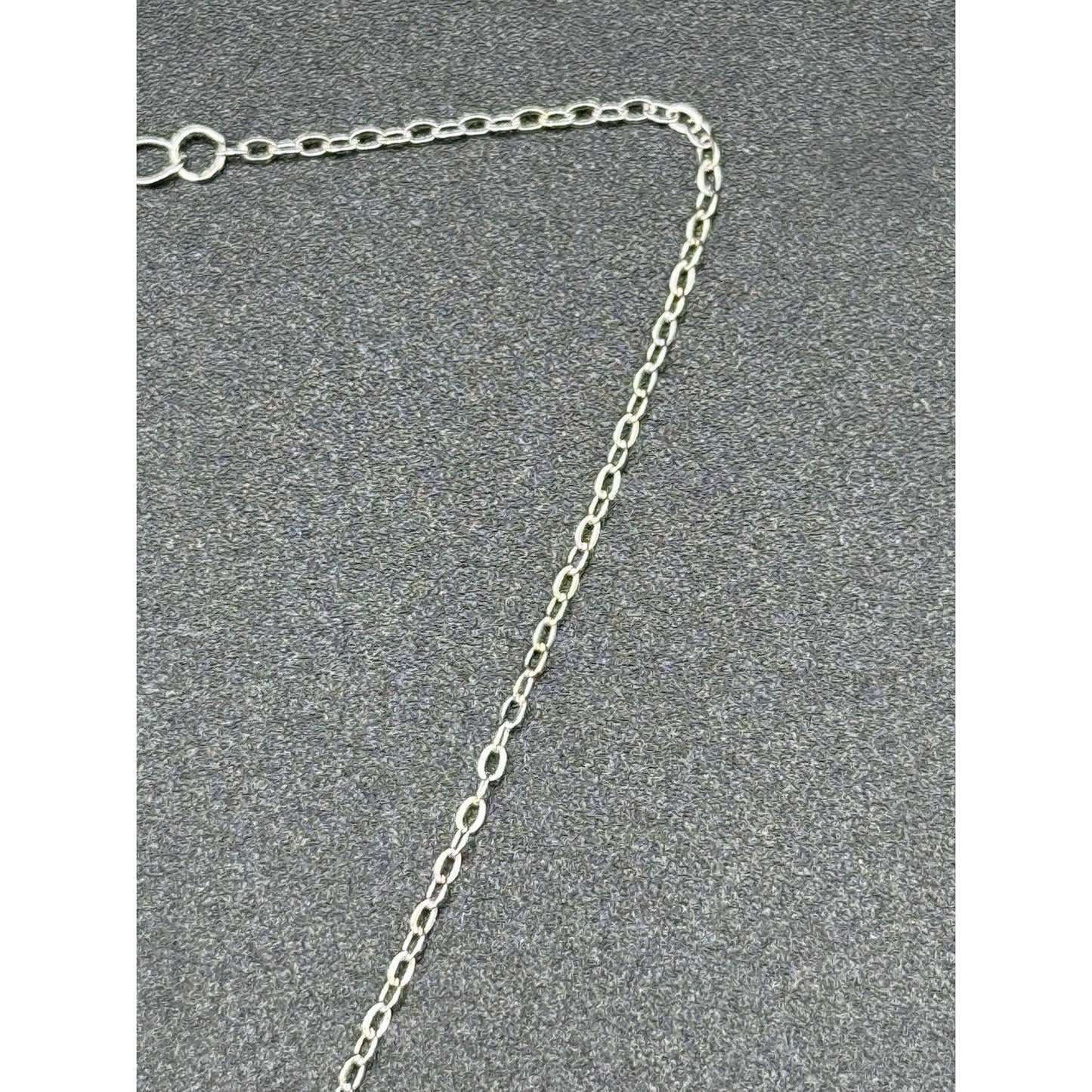 18” New Condition Red Moissanite Pendant Necklace 925