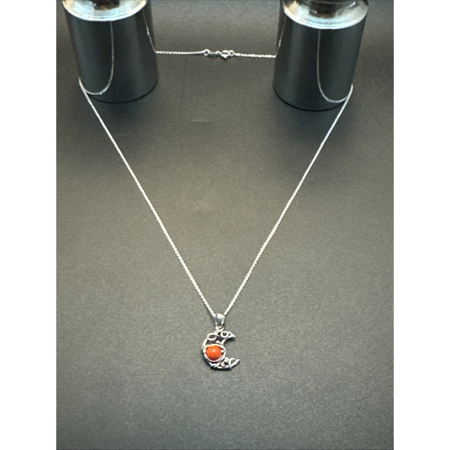 18” New Condition Sterling Silver Carnelian Crescent Moon Pendant Necklace