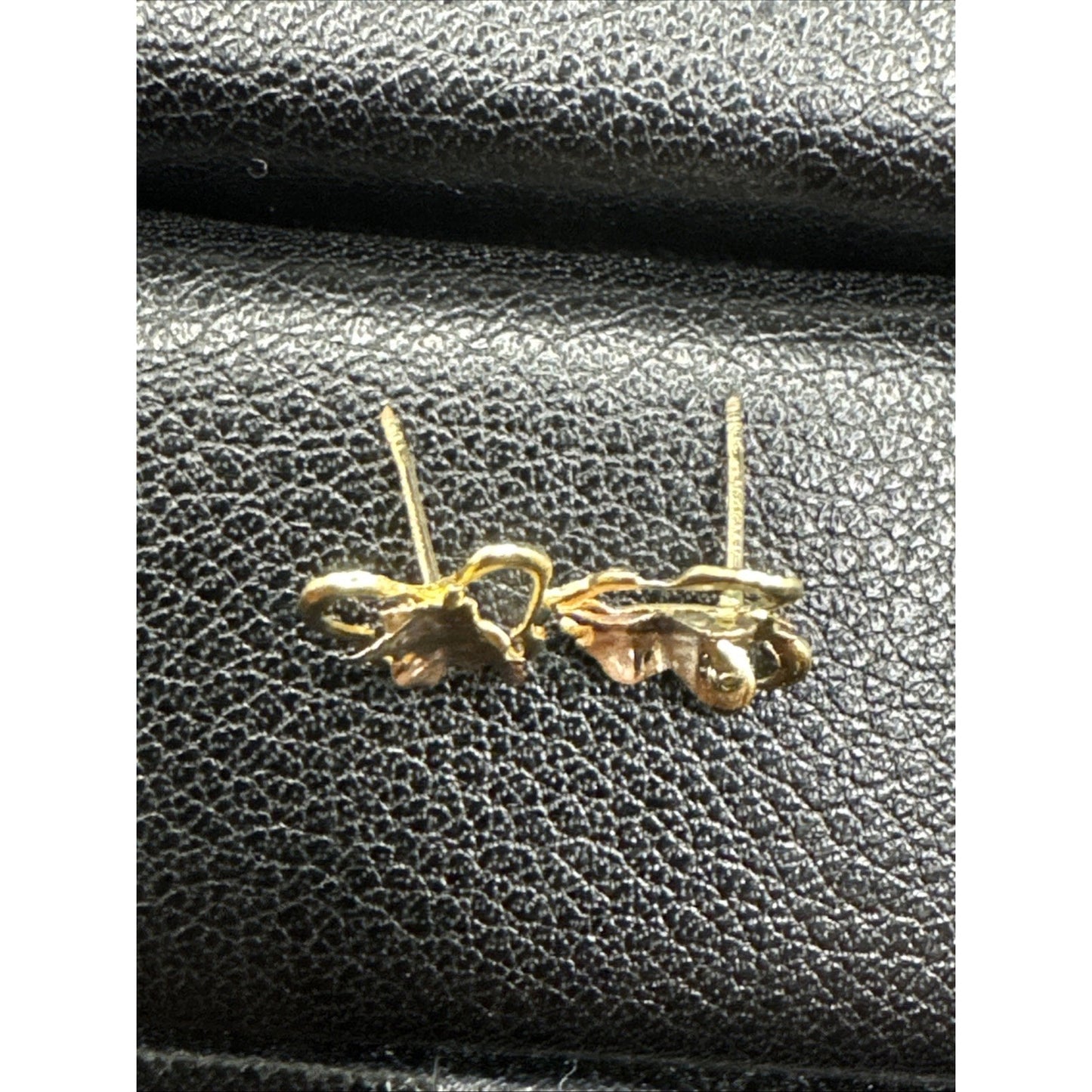 New Condition 14k Triple Gold Butterfly Drop Stud Earrings