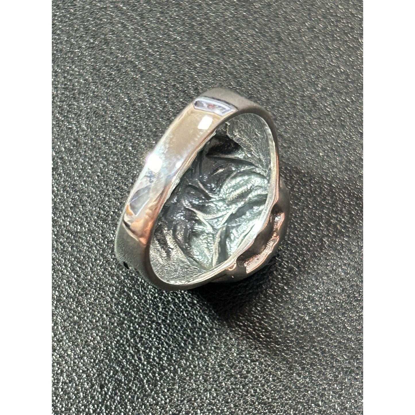 New Condition Sterling Silver Bulldog Ring Size 10.00