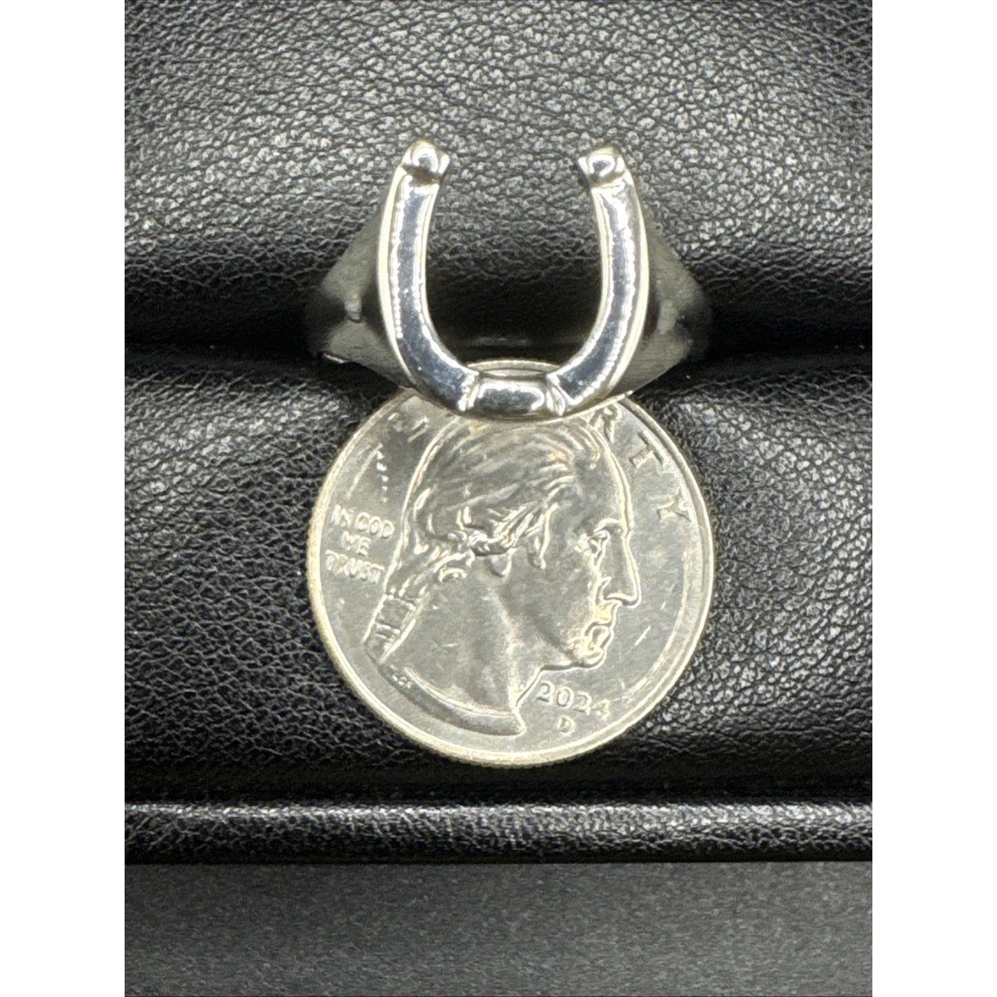 New Condition Sterling Silver Horse Shoe Luck Ring 925 Size 13