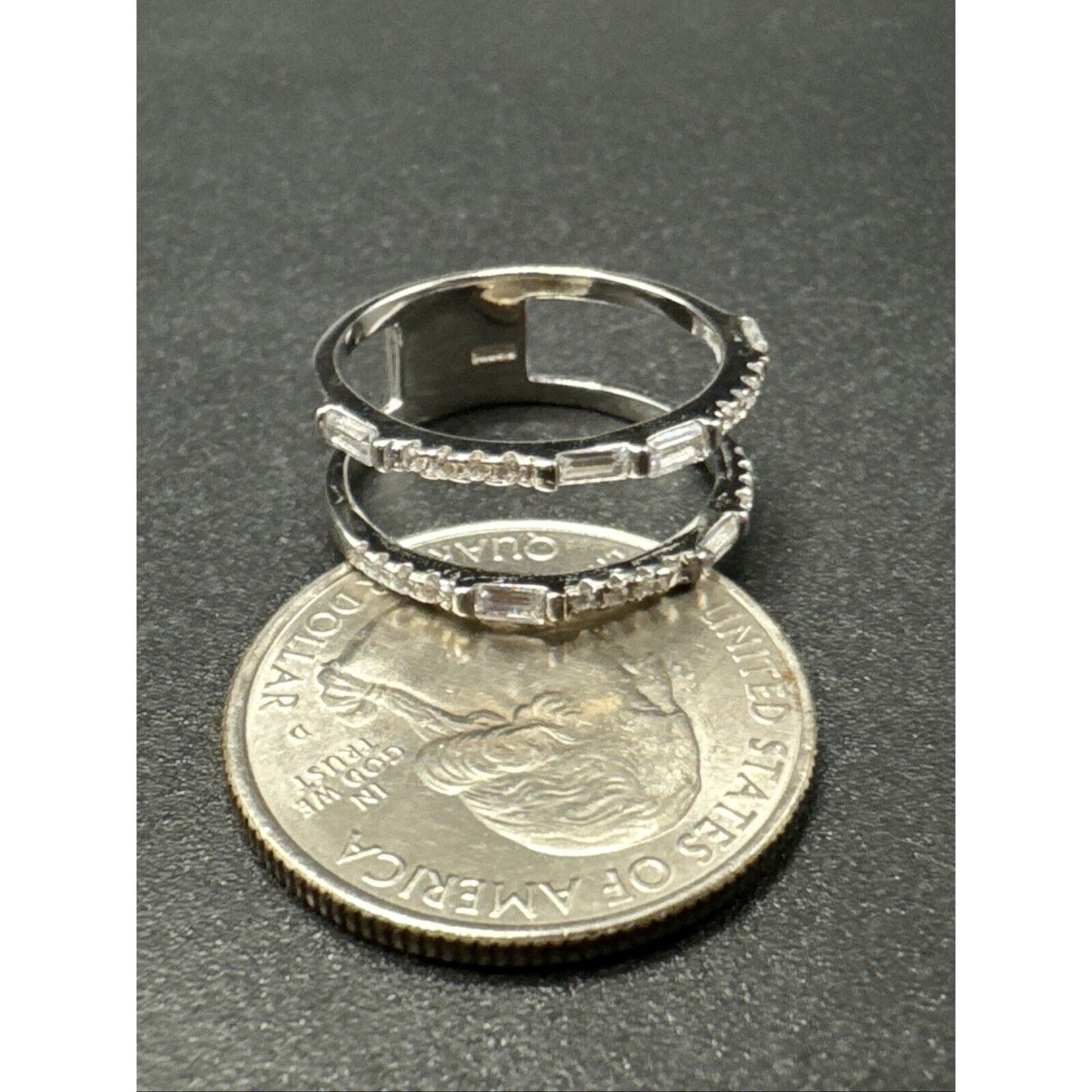 New Condition Sterling Silver Dainty Double Band CZ Ring 925 Size 7