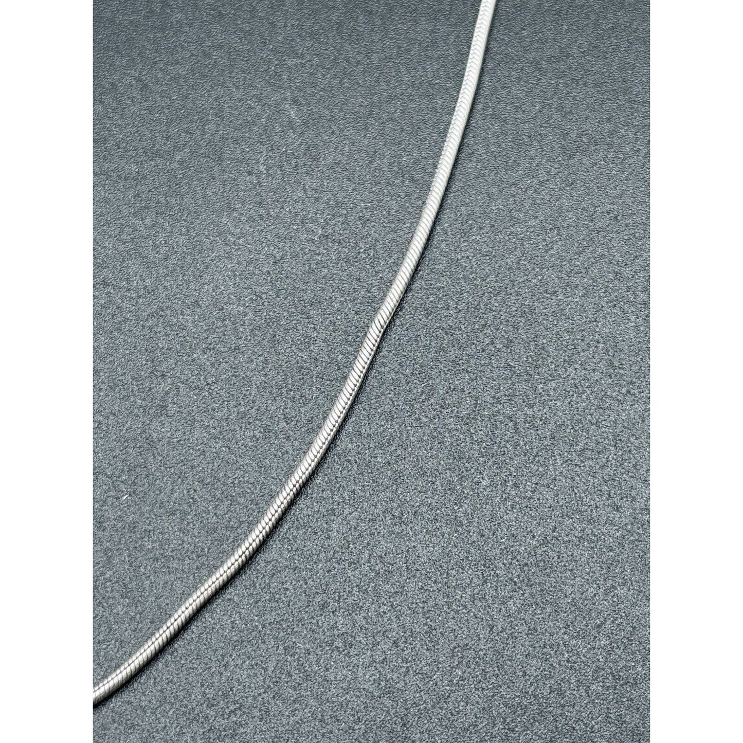 24” Sterling Silver Snake Chain 1.5MM 11 Grams M27