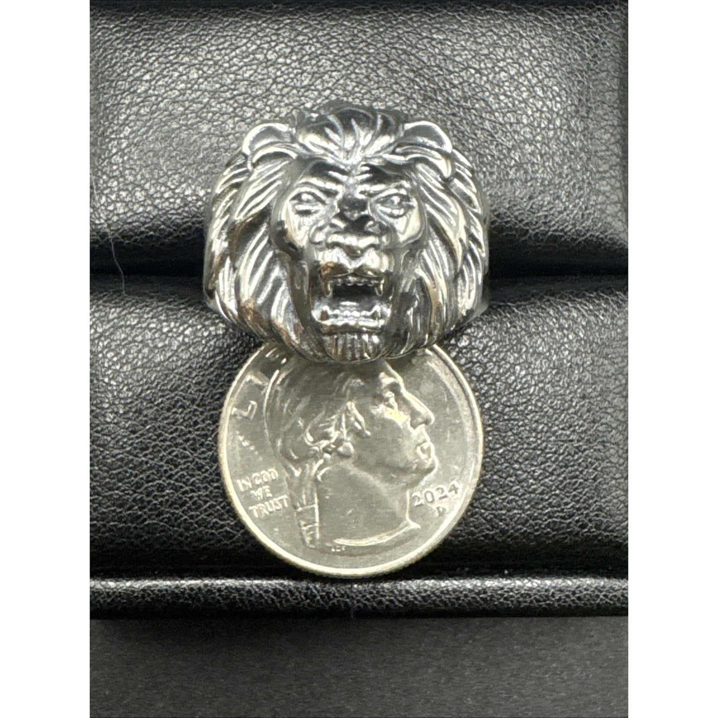New Condition Sterling Silver Lion Head Ring 925 Size 13