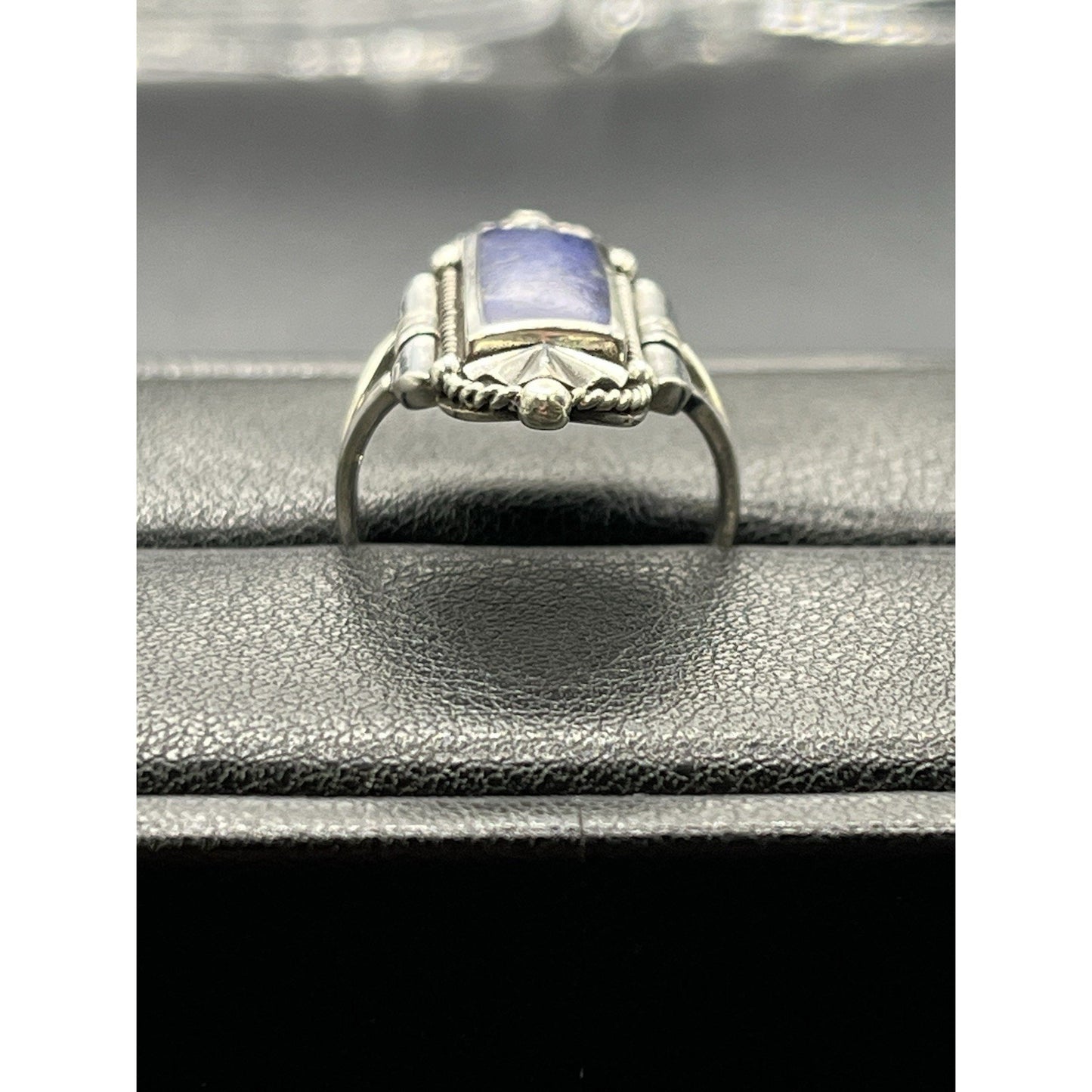 New Condition Sterling Silver Lapis Art Deco Ring Size 7