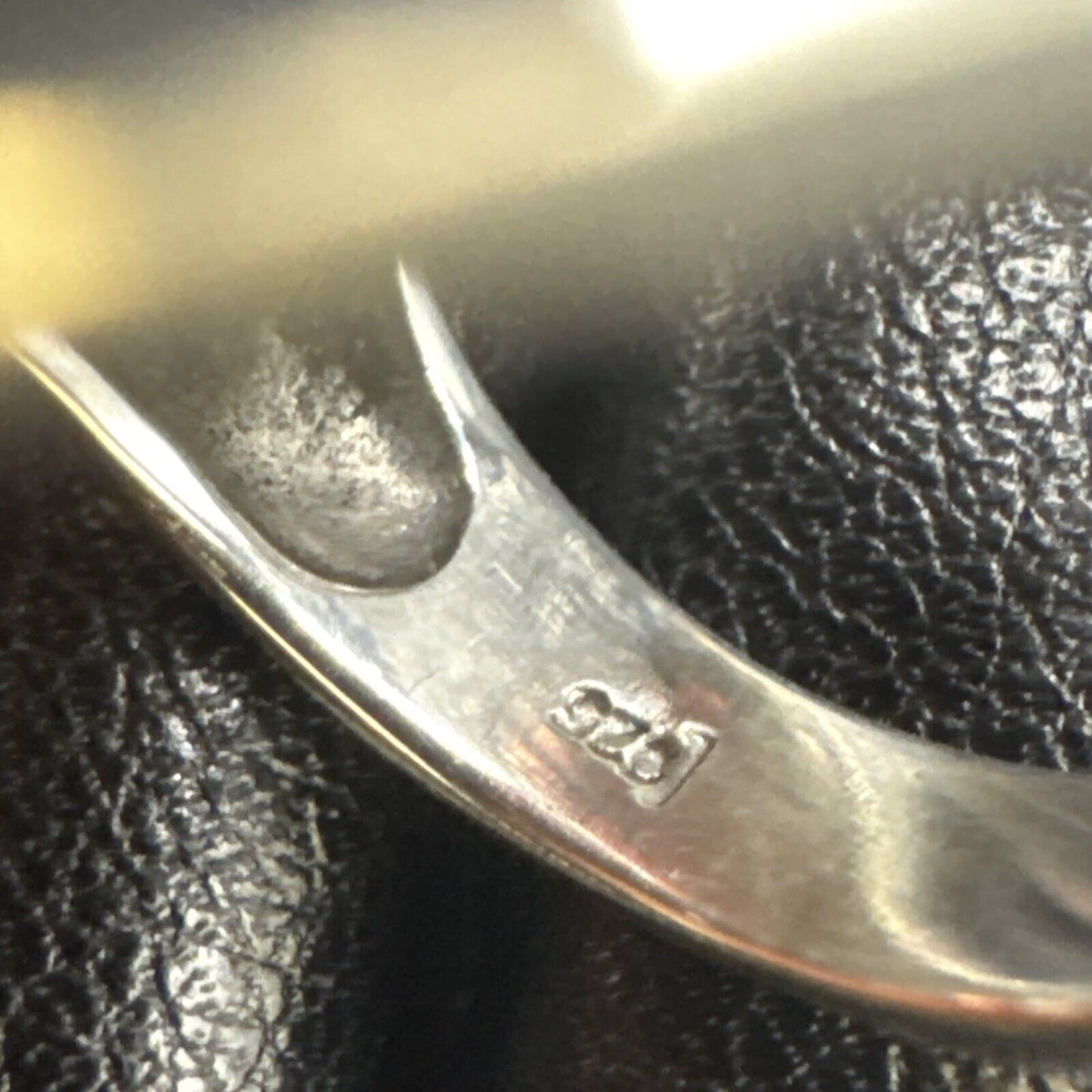 New Condition Sterling Silver Low Dome Openwork Leaf Ring 925 Size 7