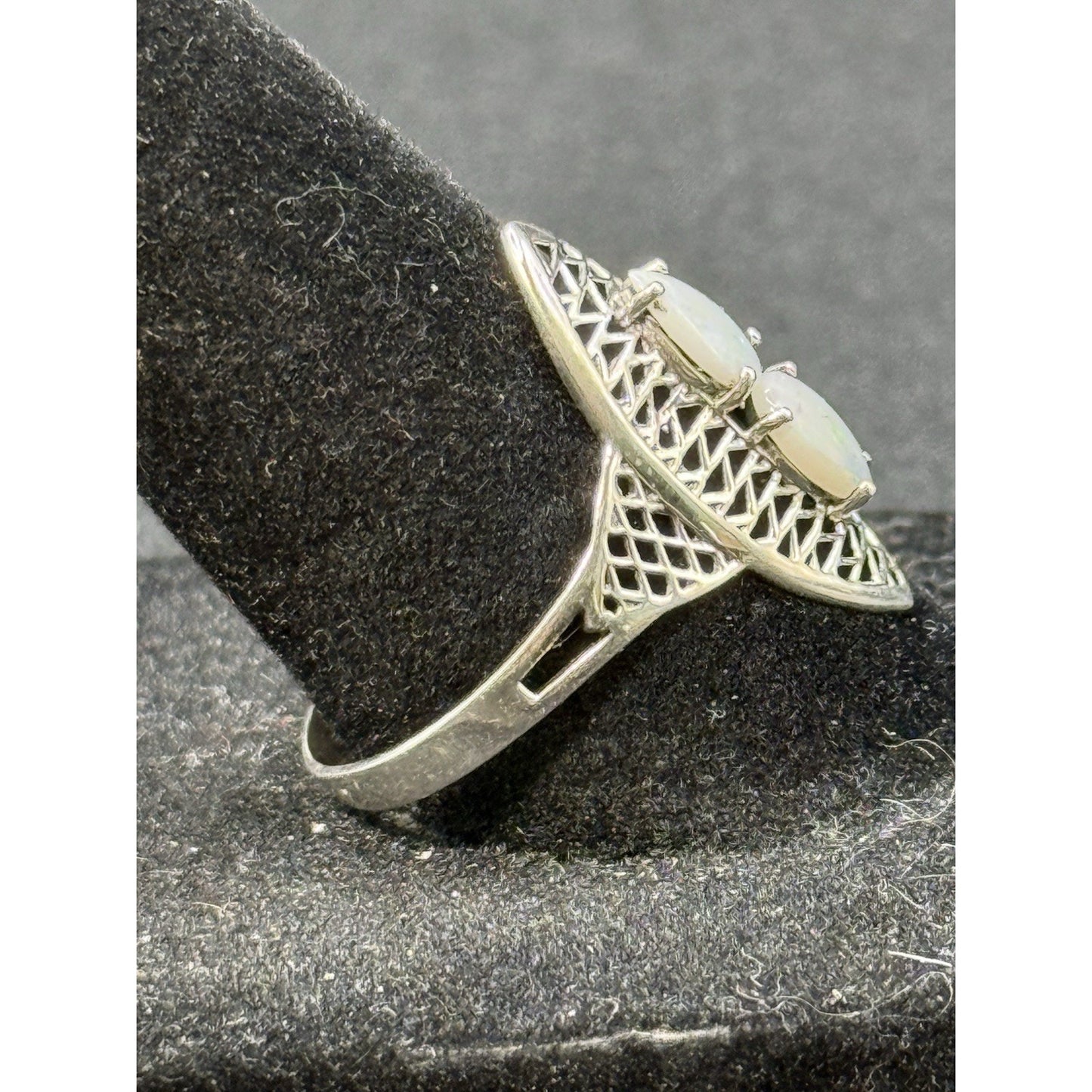 EUC Sterling Silver Genuine Opal Ring Size 9.00 925 P18
