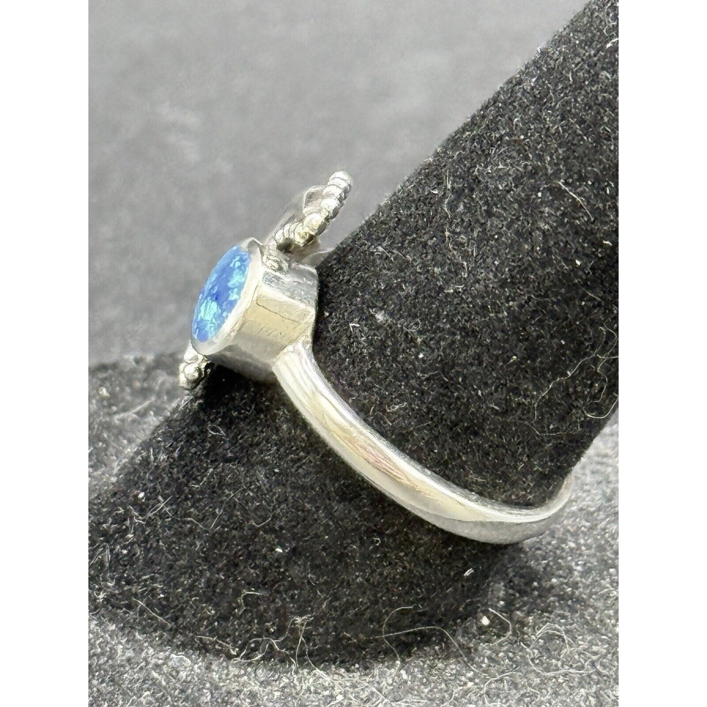 New Condition Sterling Silver Lab Blue Opal Sun Moon Ring Size 6.50