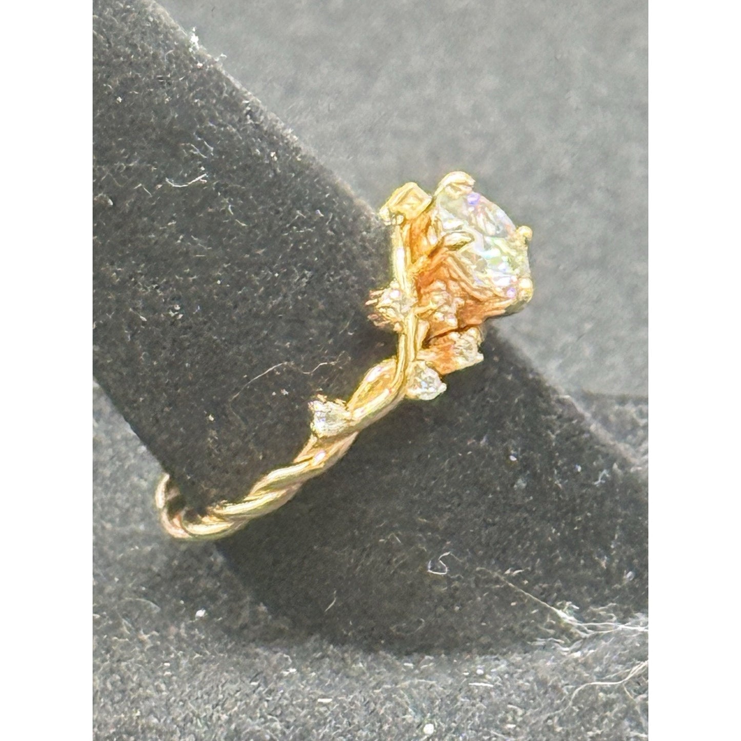 New Condition Rose Sterling Silver Moissanite Vine Ring Size 7.00 GRA