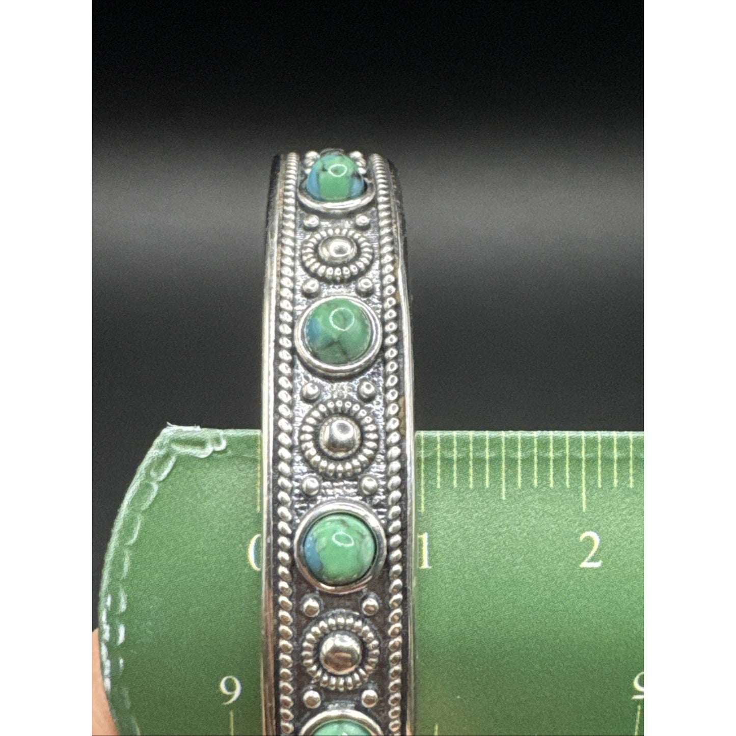 New Condition 7” Sterling Silver Turquoise Studded Cuff Bracelet 925