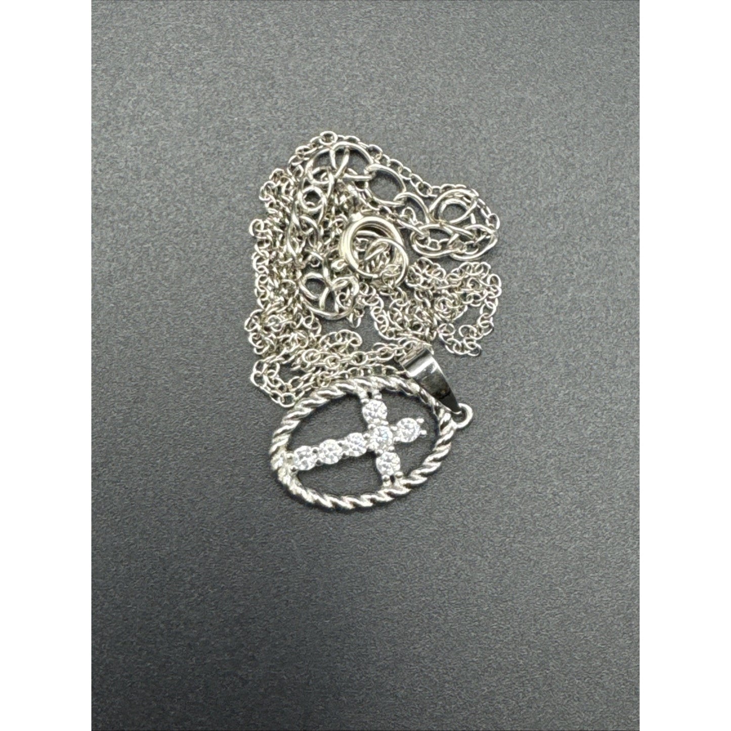 18” New Condition Sterling Silver Cz Cross Dainty Pendant Necklace