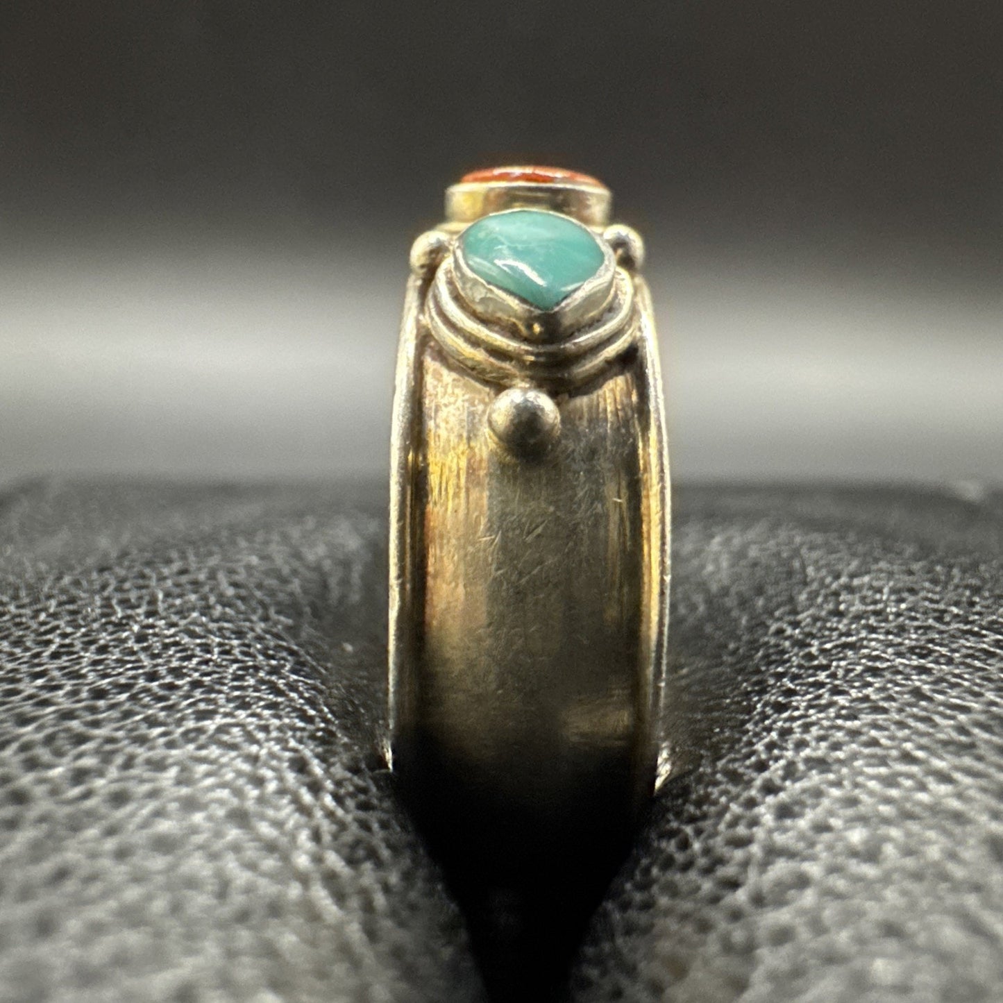 Retro Sterling Silver Turquoise Coral Band Ring 925 Size 8.75 Q23