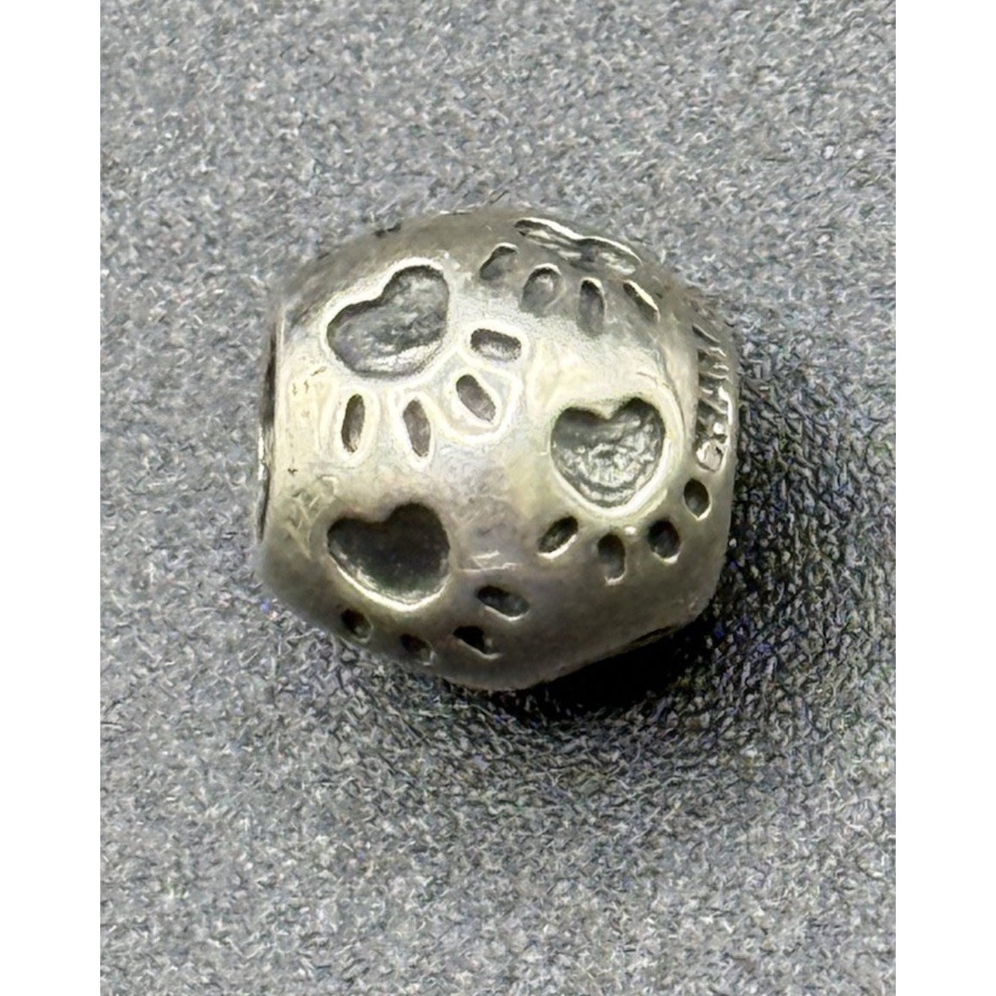 Chamilia Sterling Silver Paw Print Enamel Charm P18