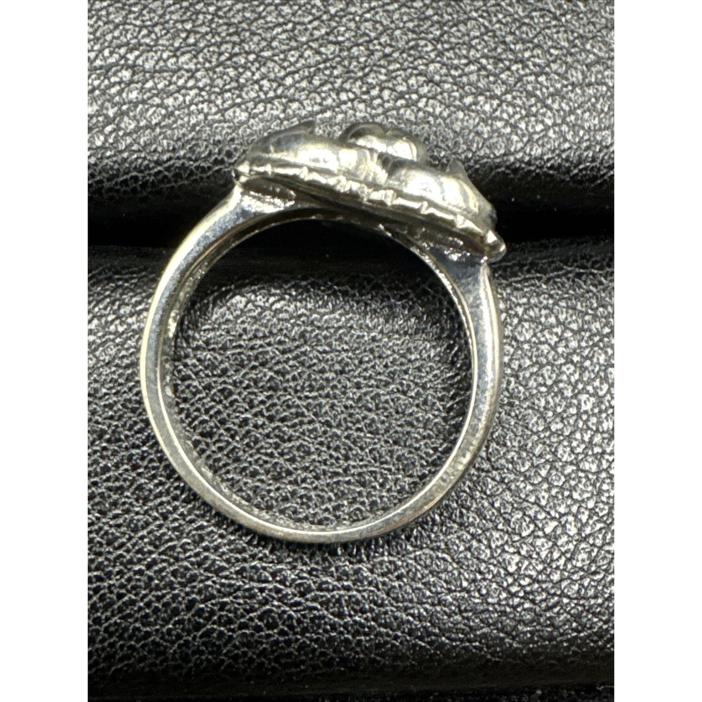 New Condition Sterling Silver Skull Heart Ring 925 Size 7