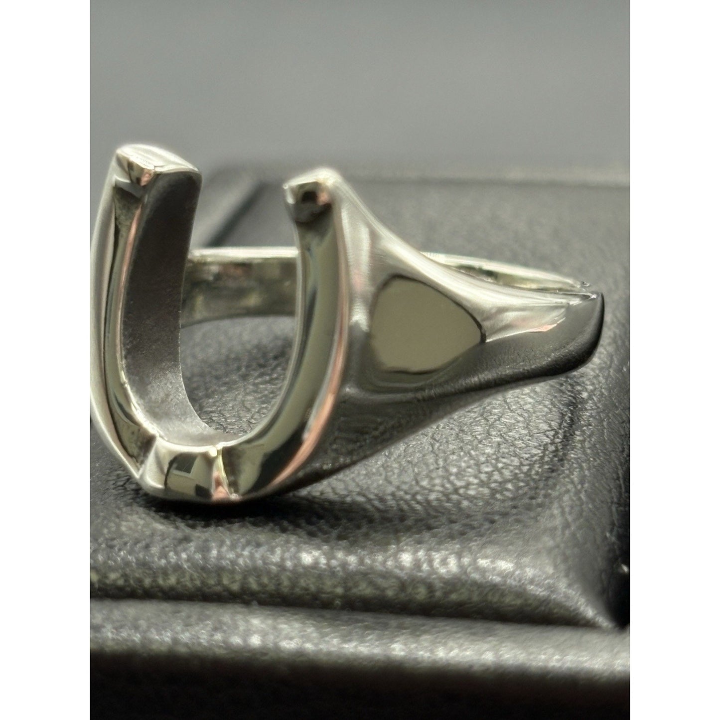 New Condition Horse Shoe Good Luck Ring Size 9 925
